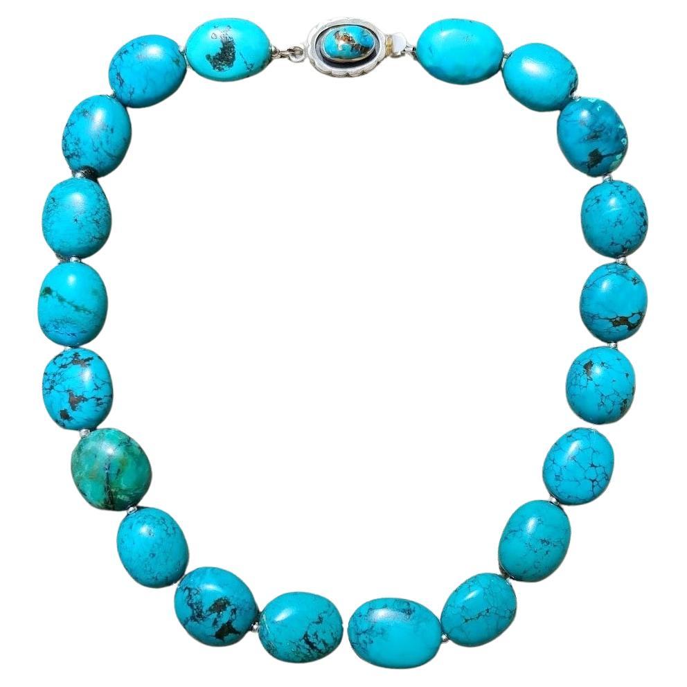 Hubei Turquoise Necklace With Turquoise Clasp For Sale