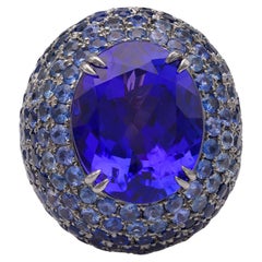 Vintage Hubert 11.88 Carat Tanzanite Sapphire White Gold Cocktail Ring