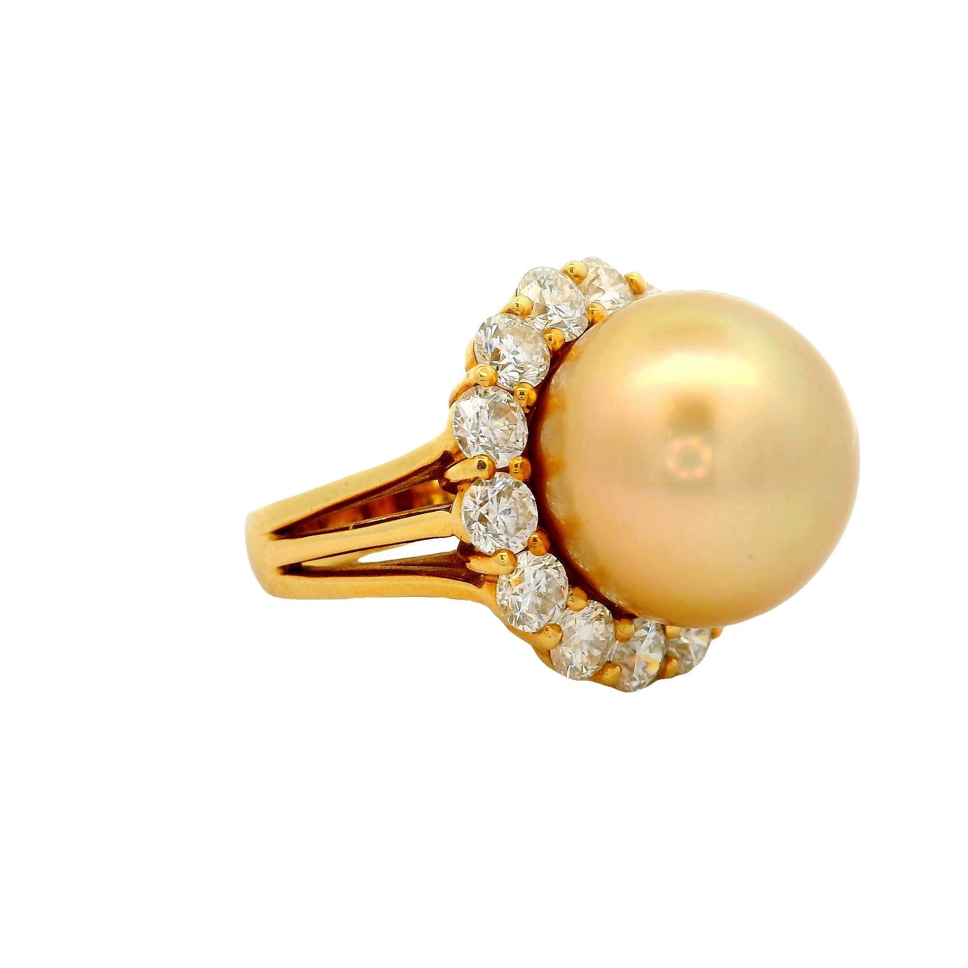 Hubert, bague cocktail en or jaune 18 carats avec perle dorée des mers du Sud et diamants de 17 mm Neuf - En vente à Beverly Hills, CA