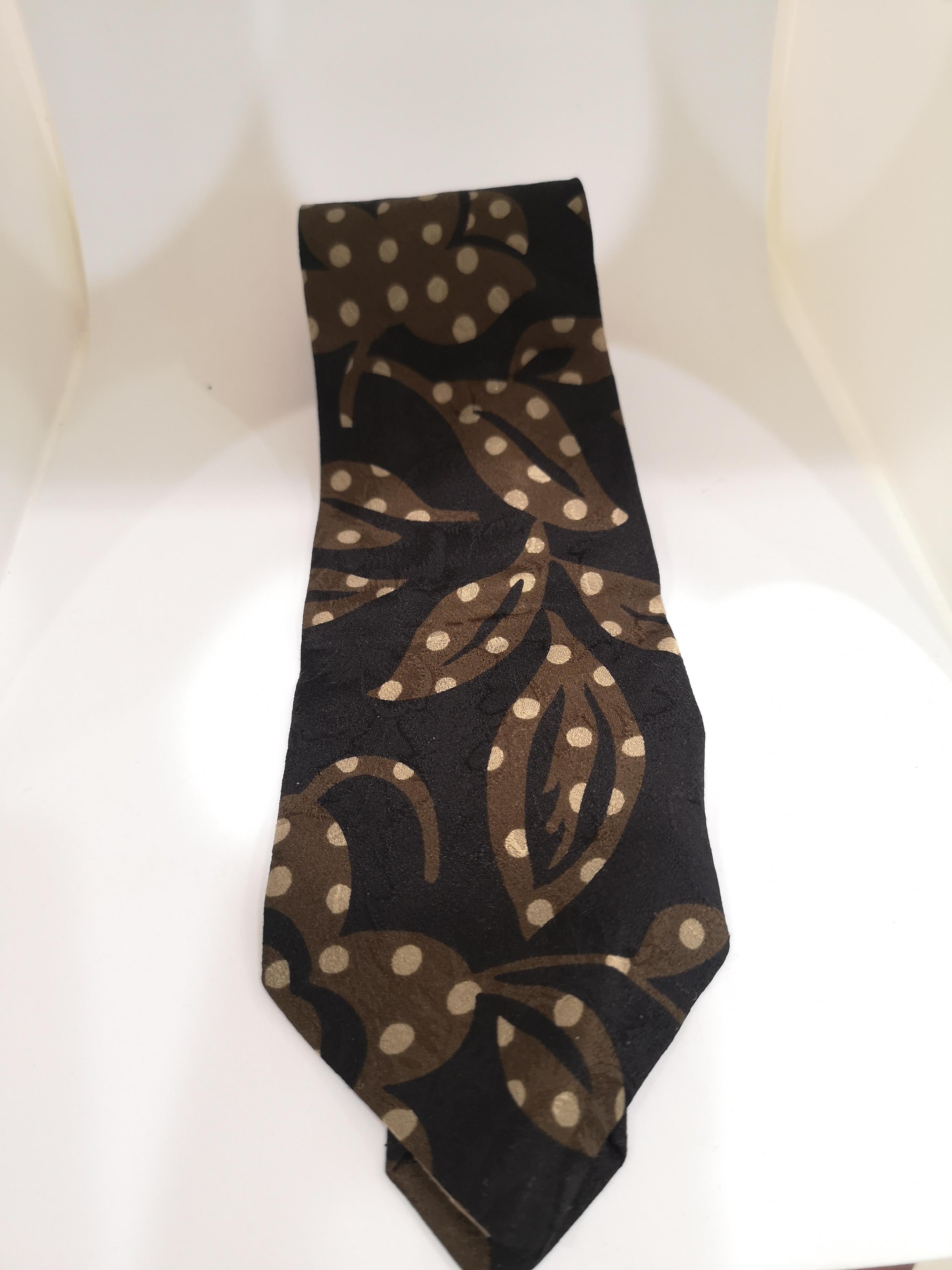 Black Hubert black and brown silk tie