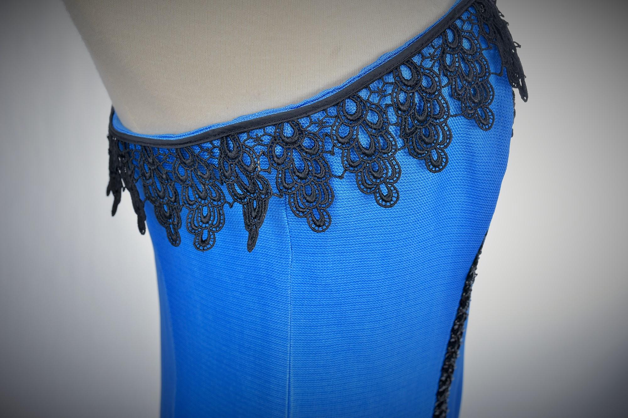 Abito da cocktail di Hubert de Givenchy in seta e pizzo Gazar Circa 1968/1970 in vendita 8