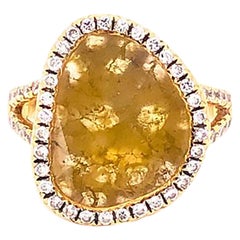 Hubert, bague halo de diamants jaunes en or jaune 18 carats, tranche au centre