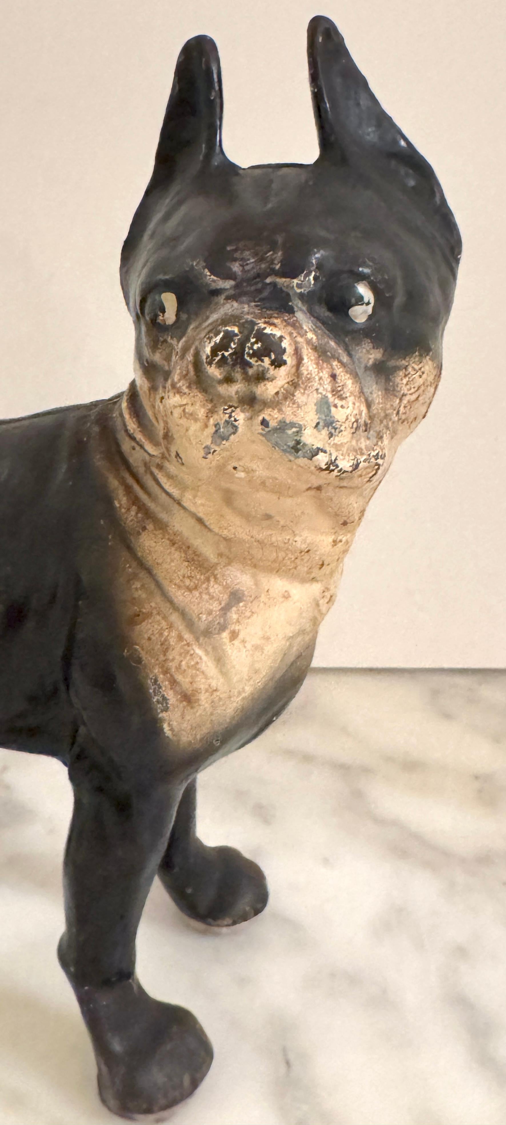 Tope de puerta de hierro fundido Hubley Boxer / Boston Terrier 'Tamaño cachorro', Circa 1930 Forjado en venta