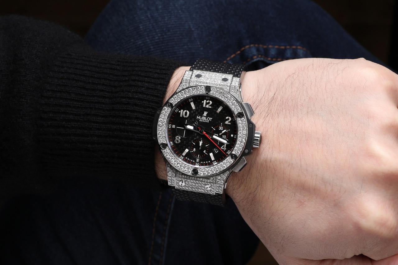 Men's Hublot 301.SB.131.RX Big Bang Custom Diamond Watch Black Dial on Rubber Strap For Sale