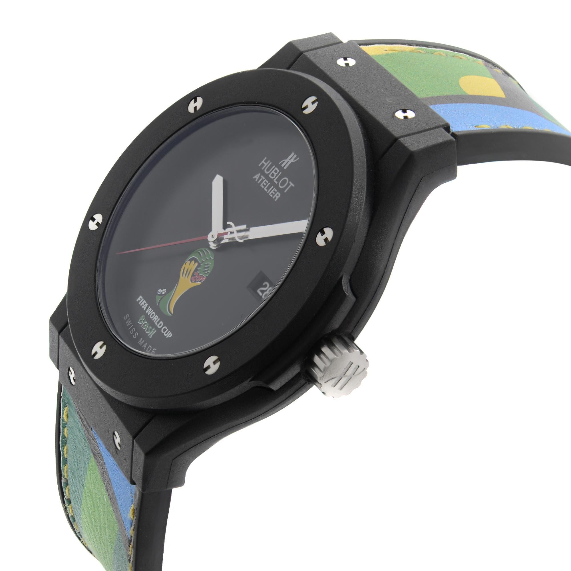 Hublot Atelier Fifa World Cup Brazil 2014 Montre à cadran noir 500.XI.1100.VR.FIF14 Bon état à New York, NY