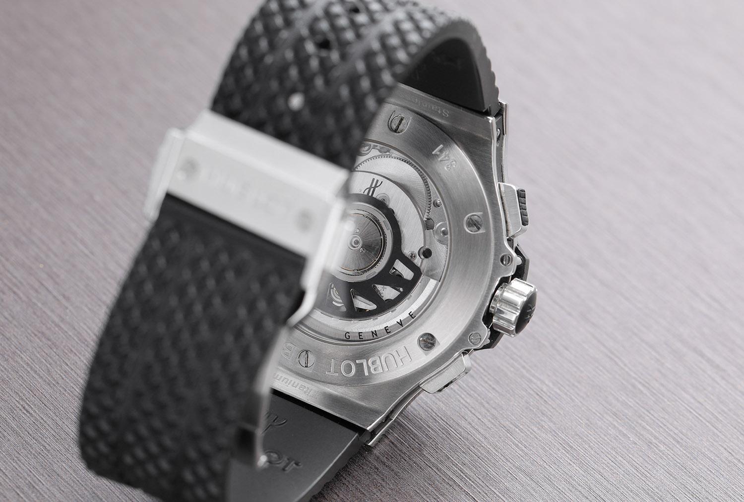 Hublot Big Bang 341.SB.131.RX Stainless Steel with Black Rubber Watch Complete In Good Condition In New York, NY