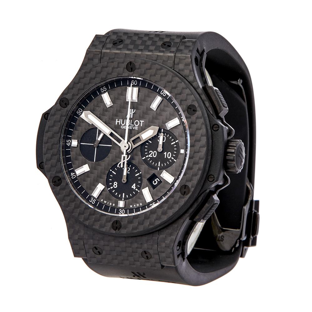 Reference: W5339
Manufacturer: Hublot
Model: Big Bang
Model Reference: 301.QX.1721.RX
Age: 30th September 2012
Gender: Men's
Box and Papers: Box, Manuals and Guarantee
Dial: Carbon Fibre Baton
Glass: Sapphire Crystal
Movement: Automatic
Water