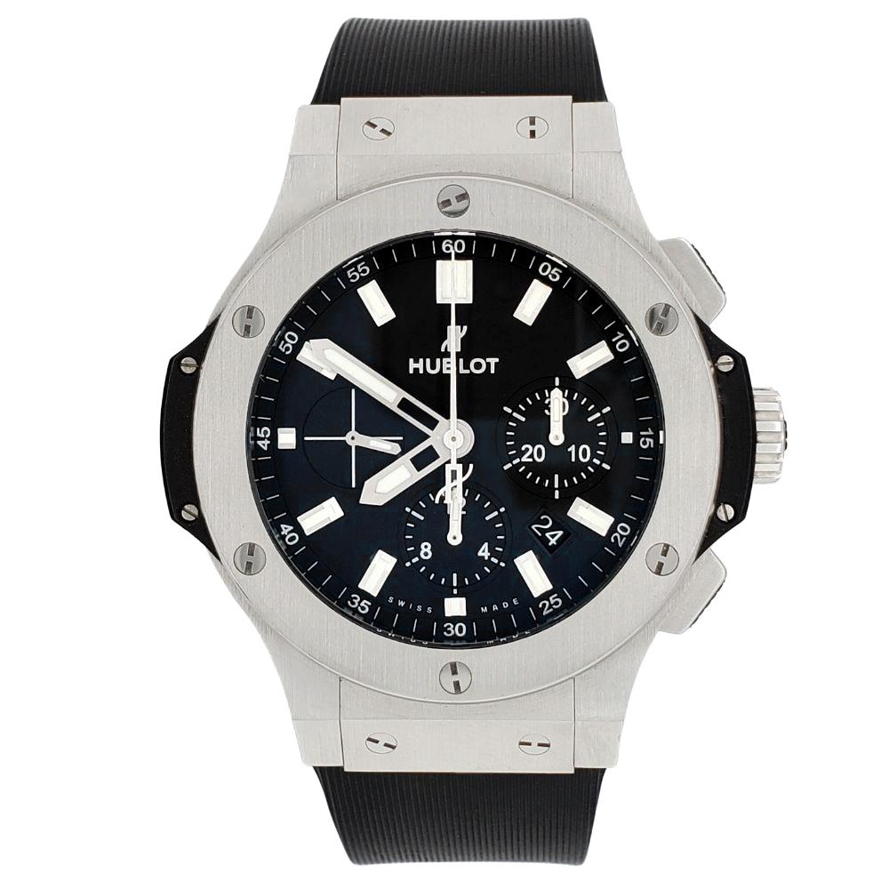 Hublot Big Bang Chronograph 44mm Black Dial Watch with Rubber Strap. Ref 301.SX.1170.RX

Excellent condition, rubber strap dried up a little, works flawlessly. The watch is running strong and keeping accurate time, having been timed to precision on
