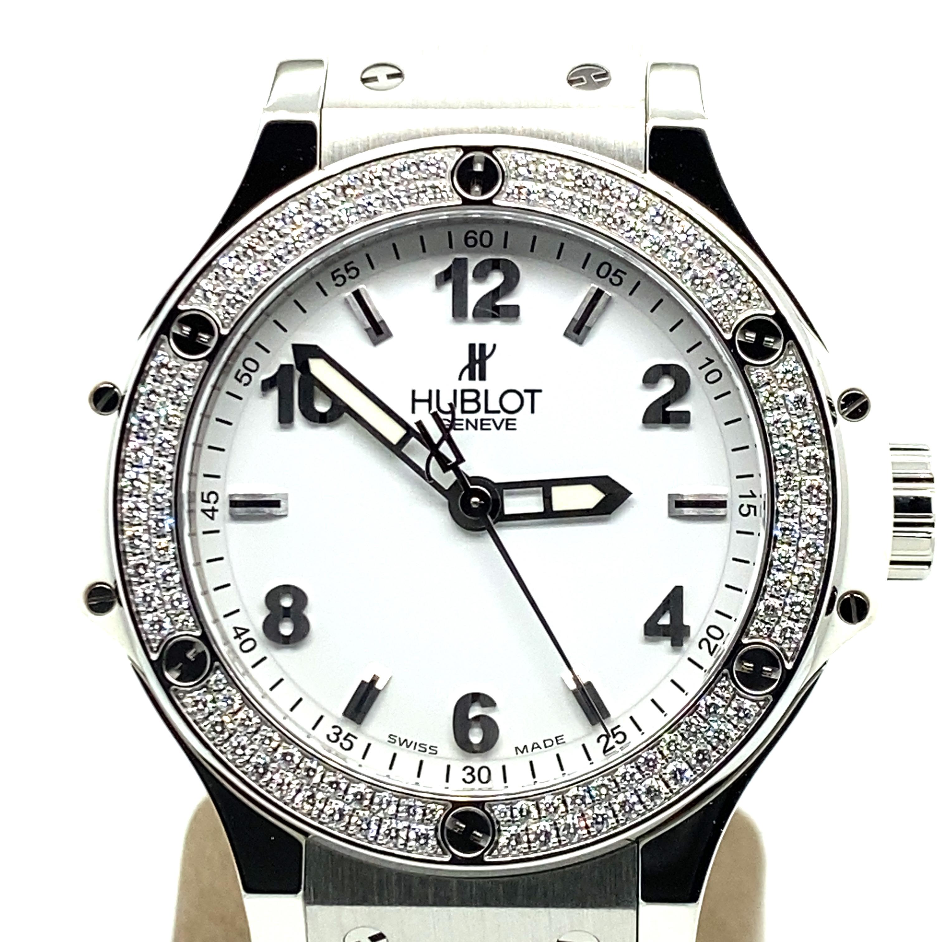 Elegant Hublot Big Bang ladies watch with polished and satin-finished stainless steel case. Bezel set with 126 brilliant-cut diamonds totaling 0.87ct - finished with 6 H-shaped titanium screws. Sapphire glas with anti-reflective treatment.

Comes