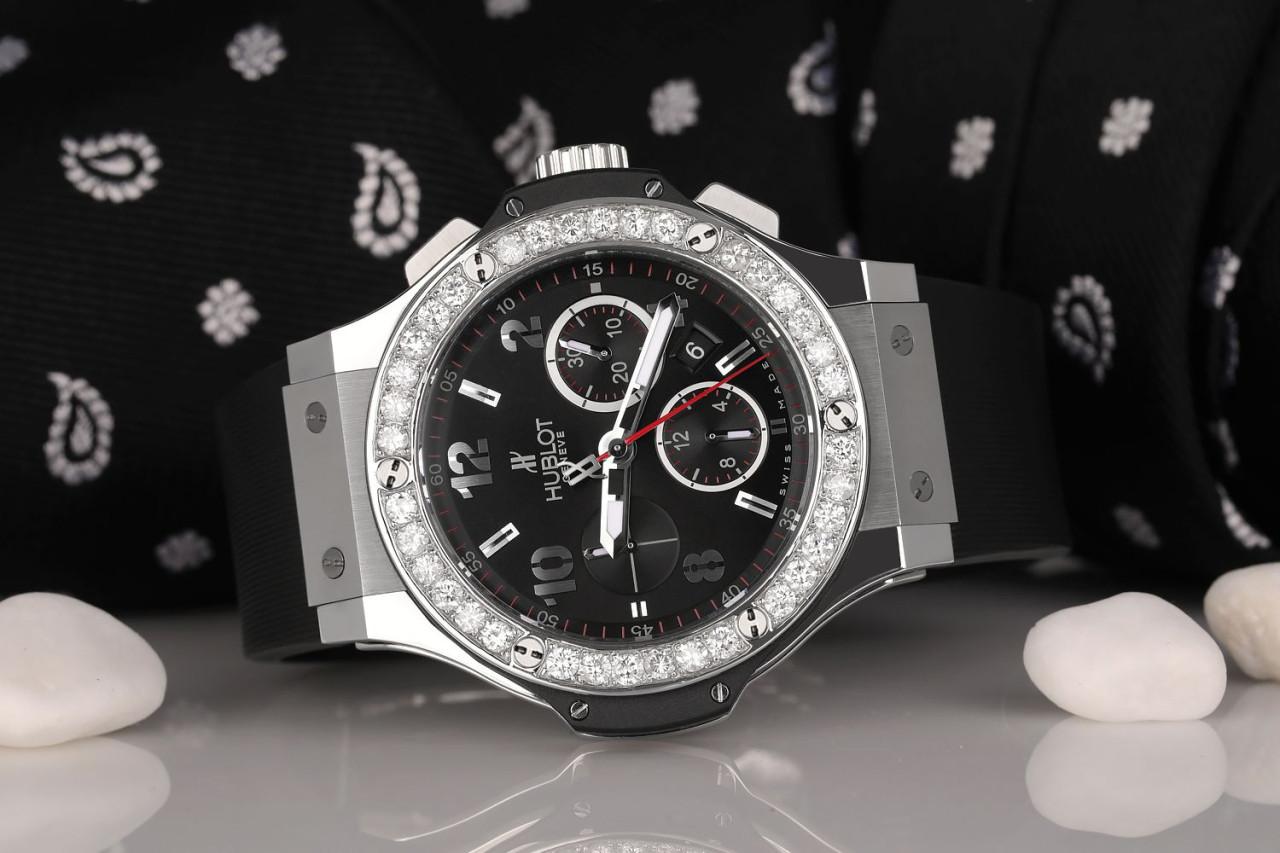 how to check hublot serial number
