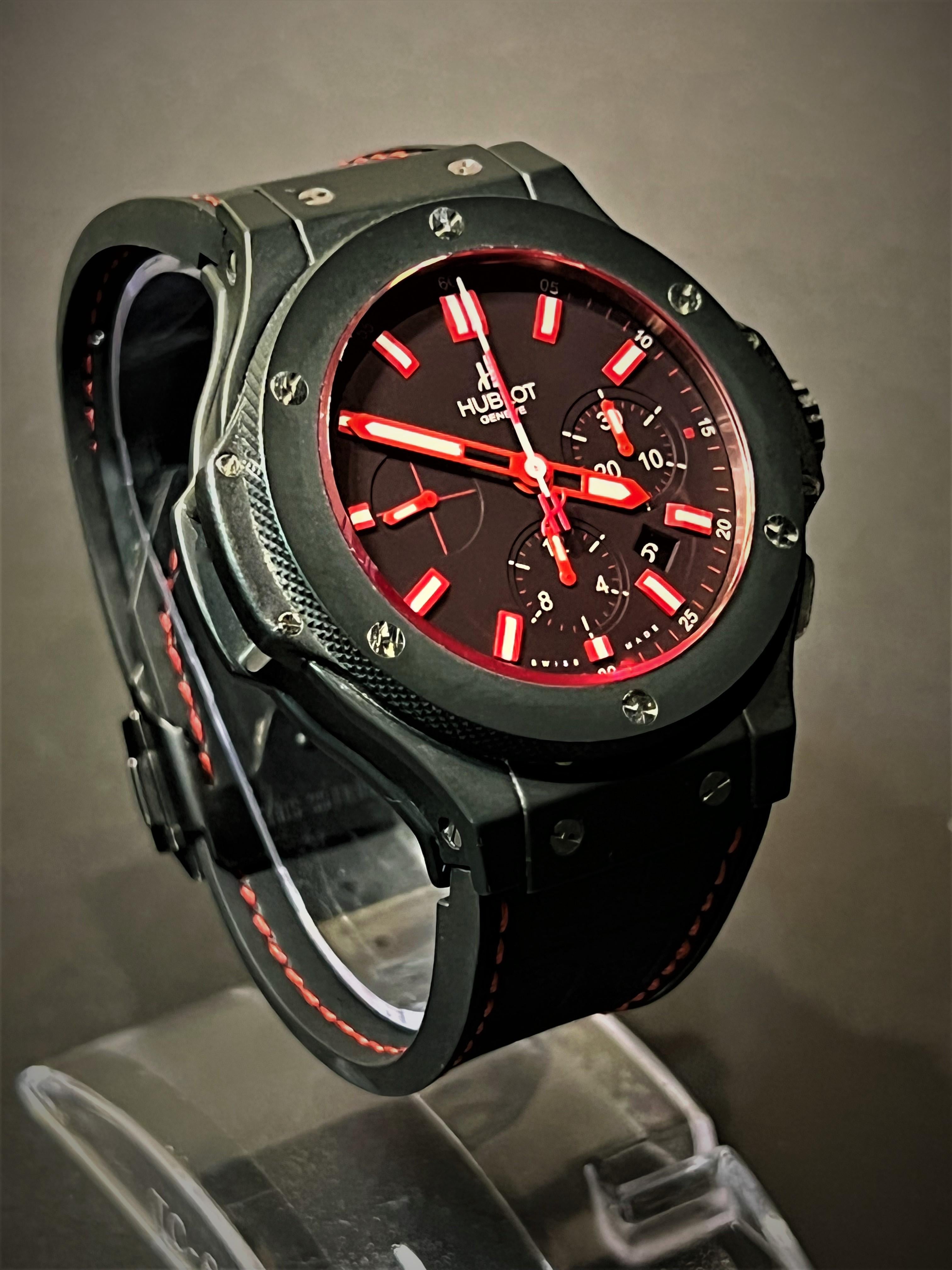 Hublot Big Bang Red Magic Vendome 44mm Ceramic Chronograph In Good Condition For Sale In Bradford, Ontario