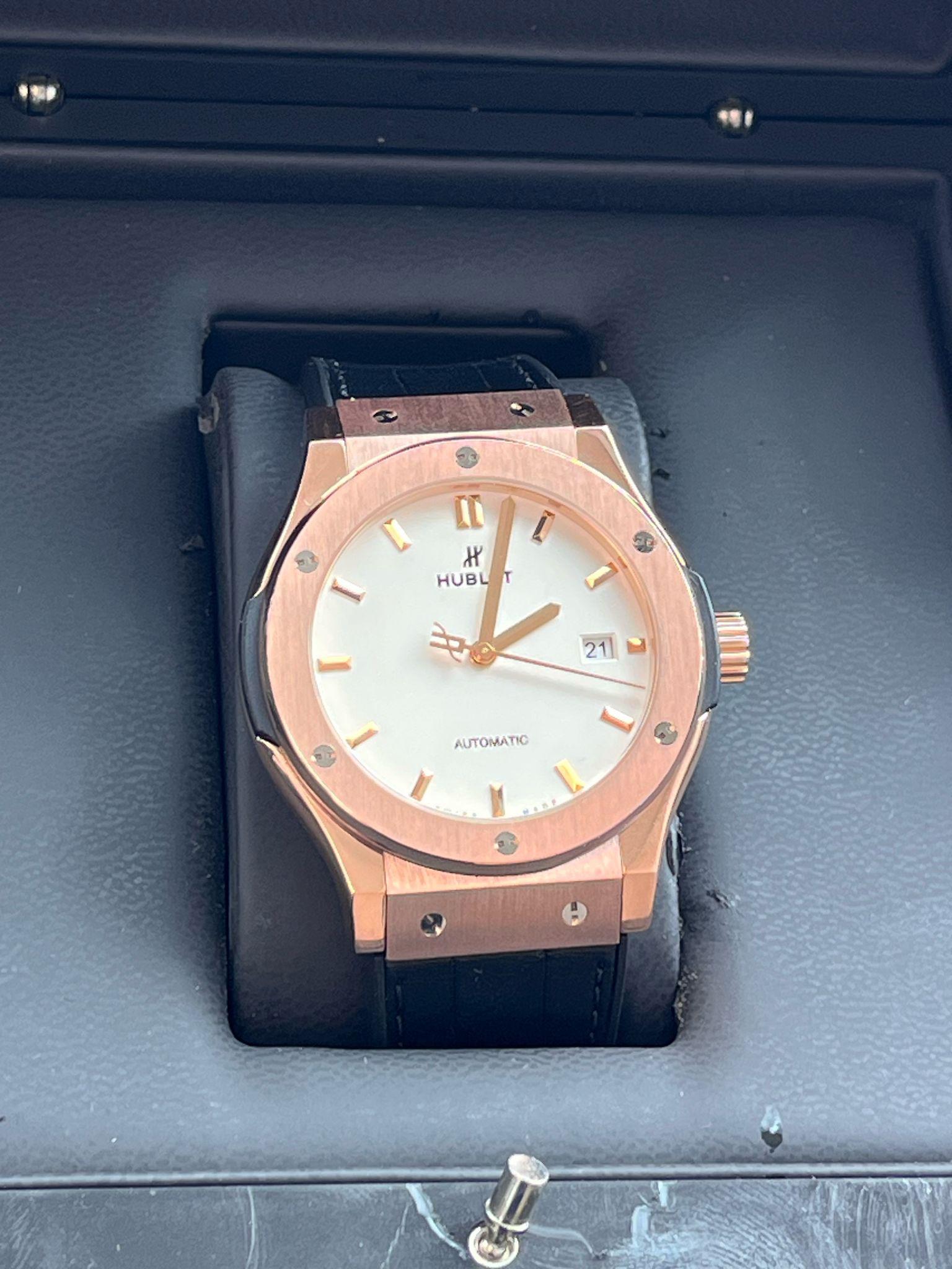 Modernist Hublot Classic Fusion 42mm King Gold Opalin Rose Gold Silver Dial 542.OX.2610.LR For Sale