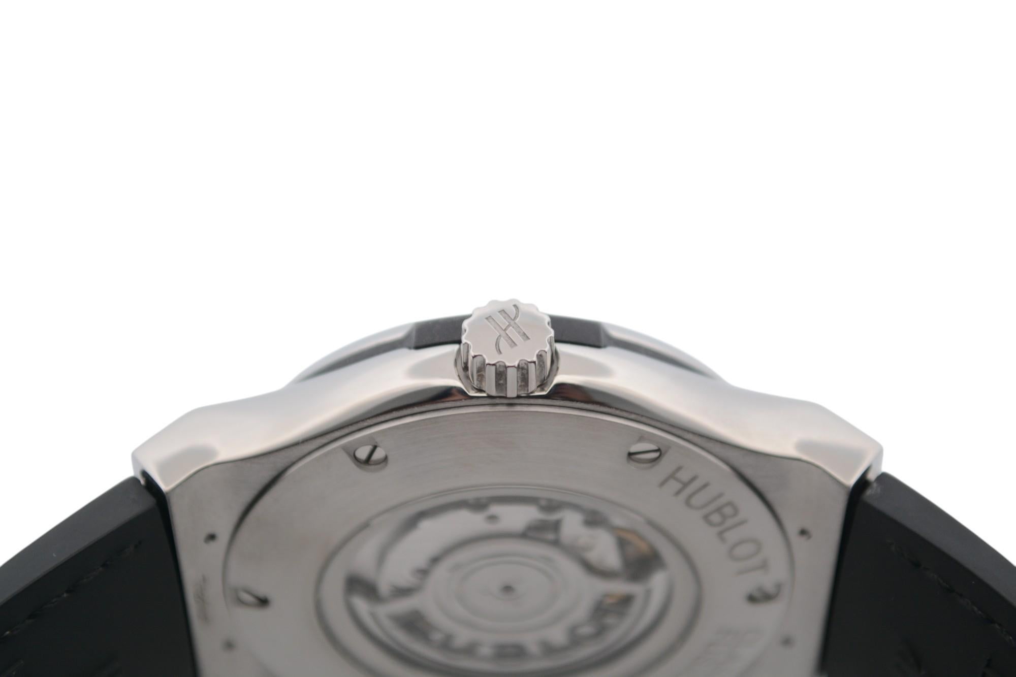 Hublot Classic Fusion 45 Titanio Quadrante Nero Automatico Ref: 511.NX.1171.LR in vendita 8