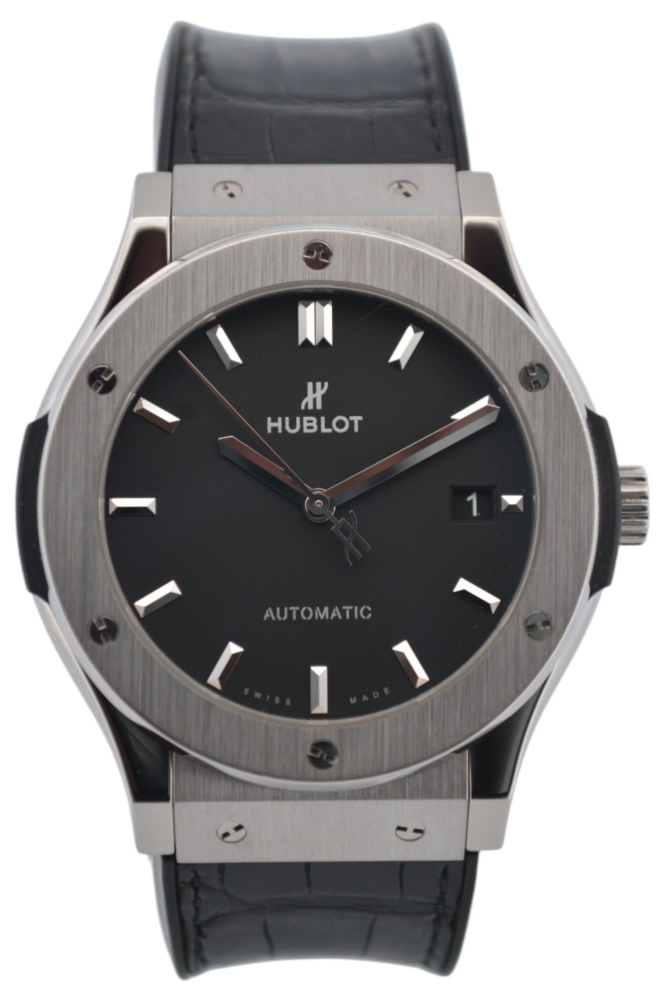 Hublot Classic Fusion 45 Titanio Quadrante Nero Automatico Ref: 511.NX.1171.LR in vendita 10