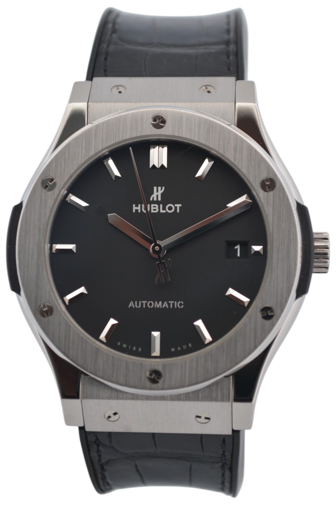 Hublot Classic Fusion 45 Titanio Quadrante Nero Automatico Ref: 511.NX.1171.LR in vendita 11