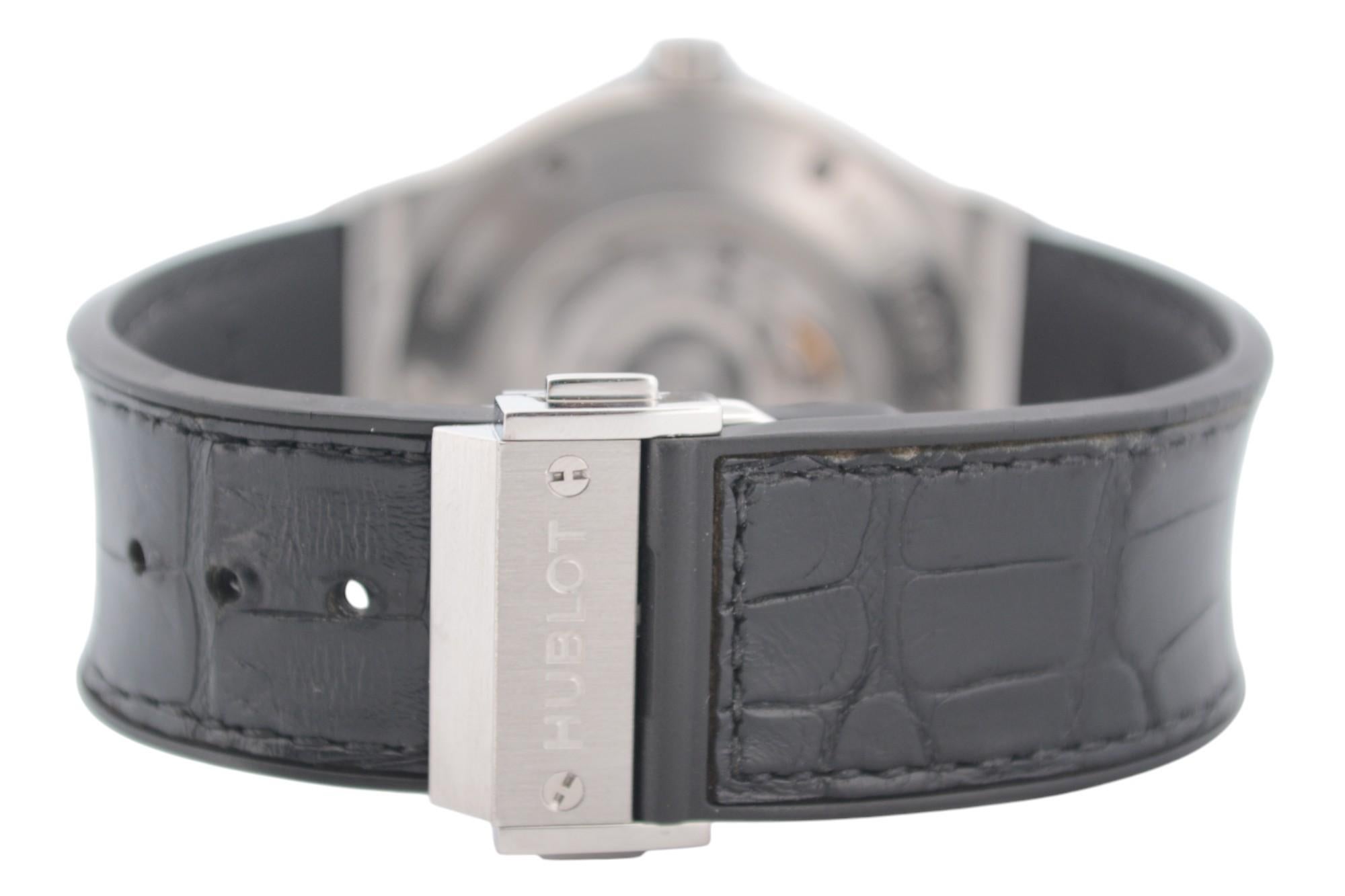 Hublot Classic Fusion 45 Titanio Quadrante Nero Automatico Ref: 511.NX.1171.LR in vendita 3