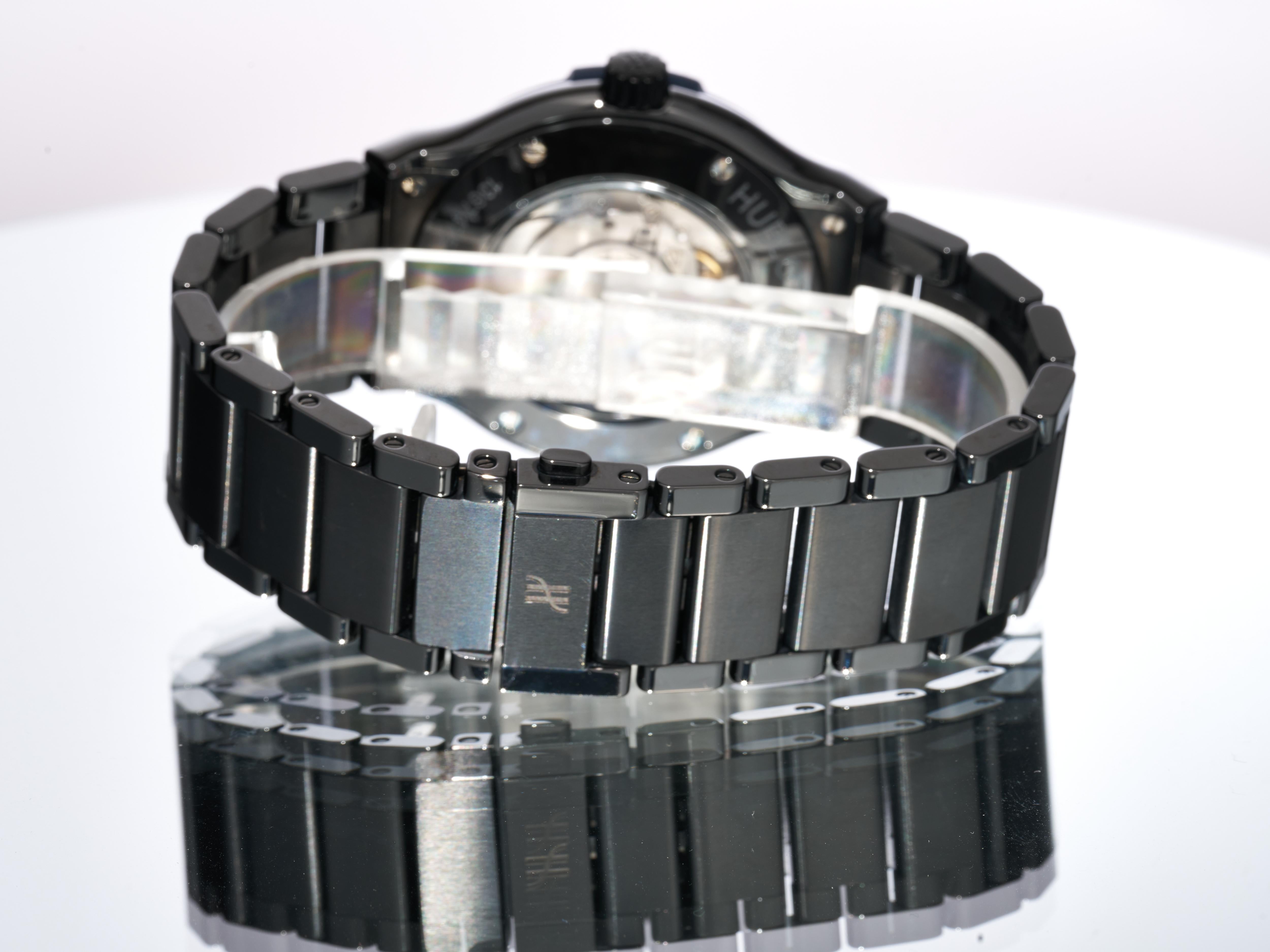 Hublot Classic Fusion 45mm Sunburst Cadran bleu Titane Céramique 510.CM.7170.CM en vente 7