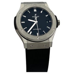 Hublot Classic Fusion 511.NX.1171.RX 45mm schwarzes Zifferblatt Titanium Box Papiere