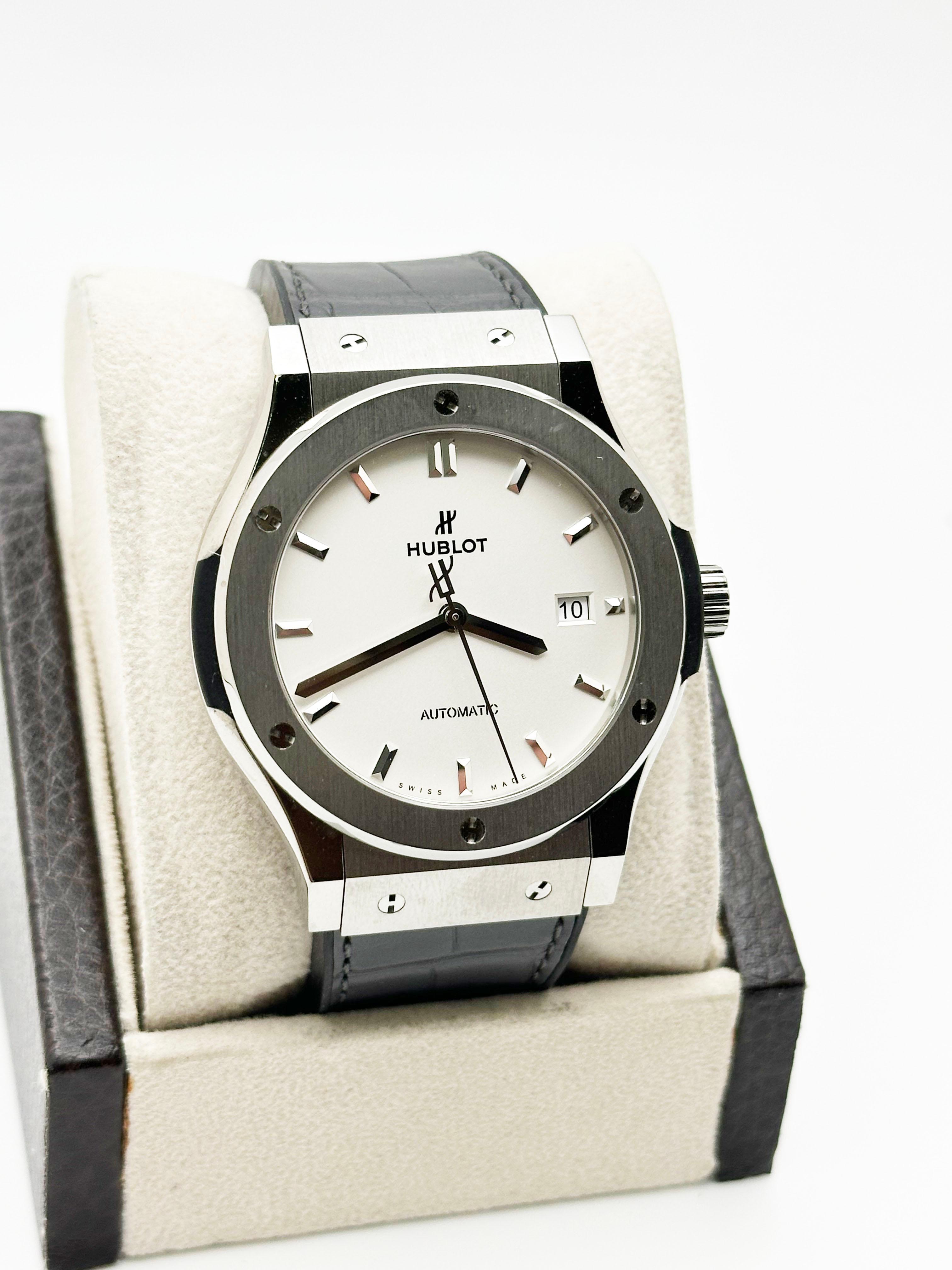 Men's Hublot Classic Fusion 542.NX.2611.LR Opaline Dial Titanium 42mm Box Receipt For Sale