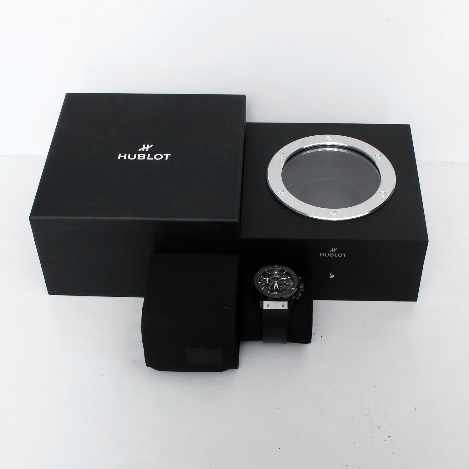 Hublot Classic Fusion Aerofusion Black Magic Chronograph Automatic Montre pour hommes en vente 2