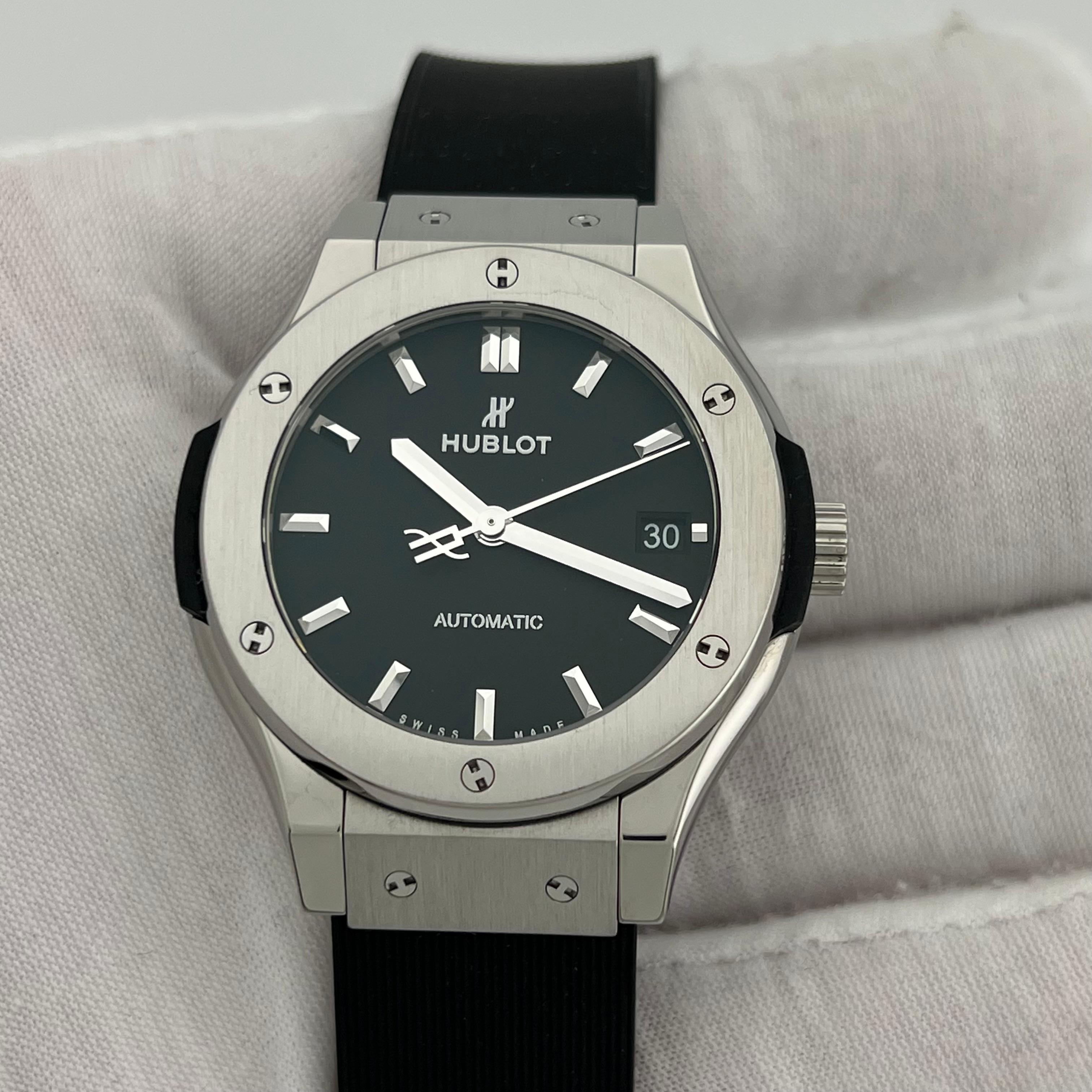 Hublot Classic Fusion Automático 565.NX.1470.RX 38mm Caja de titanio en venta 2