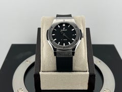 Hublot Classic Fusion Automatic 565.NX.1470.RX 38mm Titanium Box
