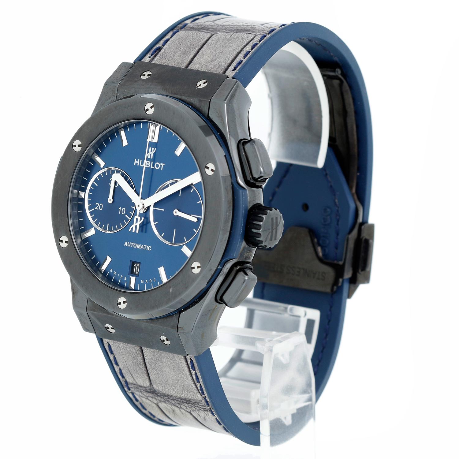 Hublot Classic Fusion Chronograph Automatic Men's Watch 521.CM.7170.LR - Chronograph mit automatischem Aufzug. Polierte und satinierte schwarze Keramik, satinierte und polierte schwarze Keramiklünette mit 6 H-förmigen Titan-Schrauben (45 mm).