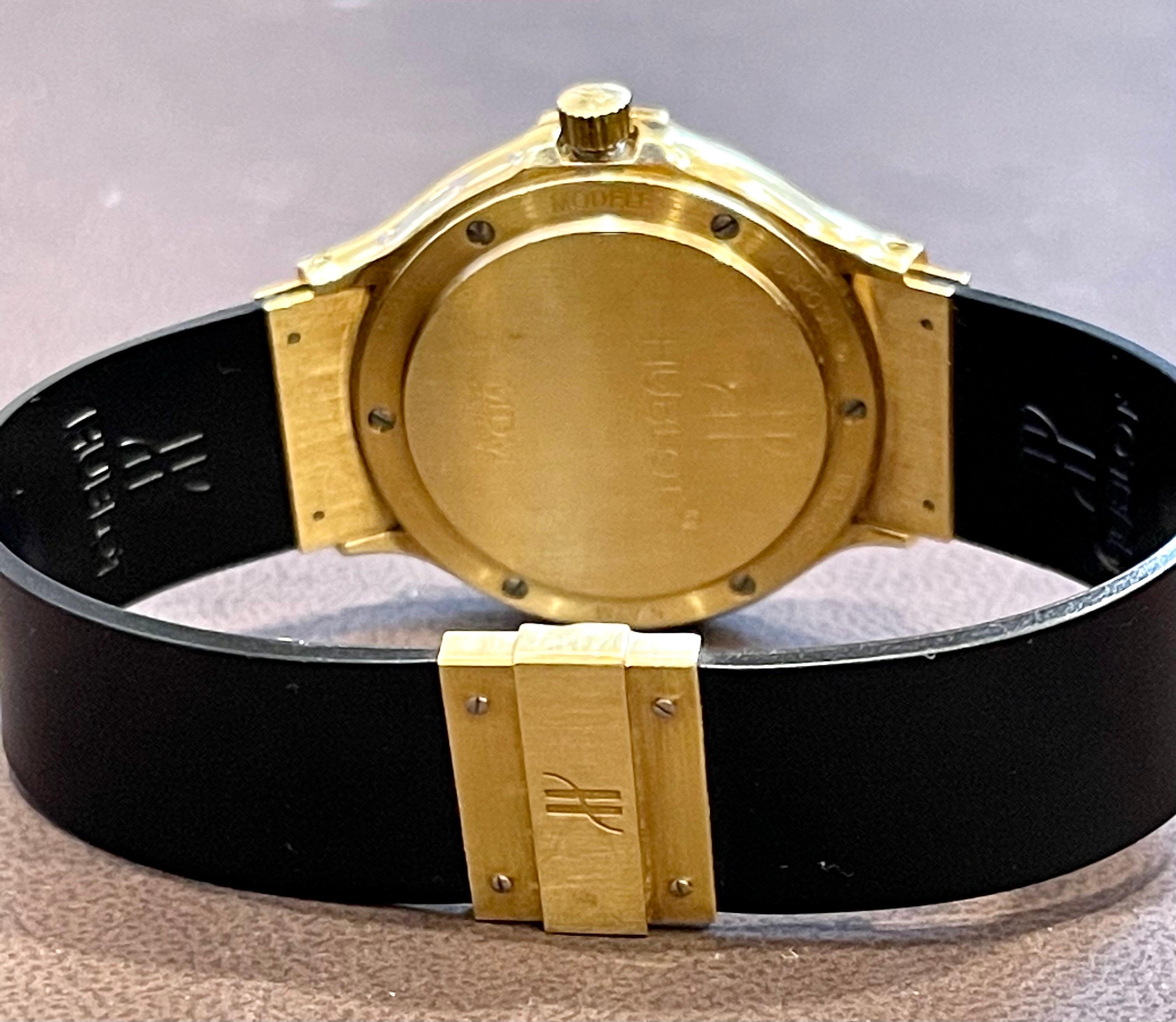 Hublot MDM 1581.3 18 Karat Yellow Gold Unisex Automatic Watch, White Dial In Excellent Condition For Sale In New York, NY