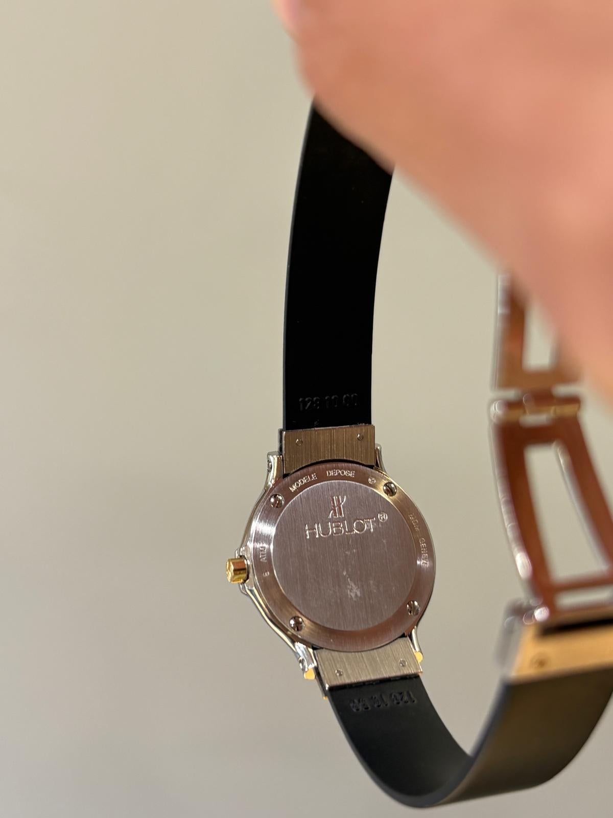 Hublot MDM Classic Montre-bracelet à quartz en vente 2