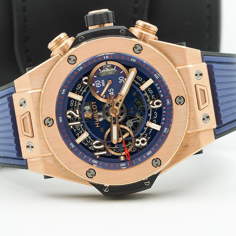 Questo Hublot Unico Big Bang è stato recentemente scambiato con il nostro negozio ed è in condizioni da ottime a eccellenti, ma senza scatola o documenti. La cassa e la lunetta sono realizzate nello splendido 
