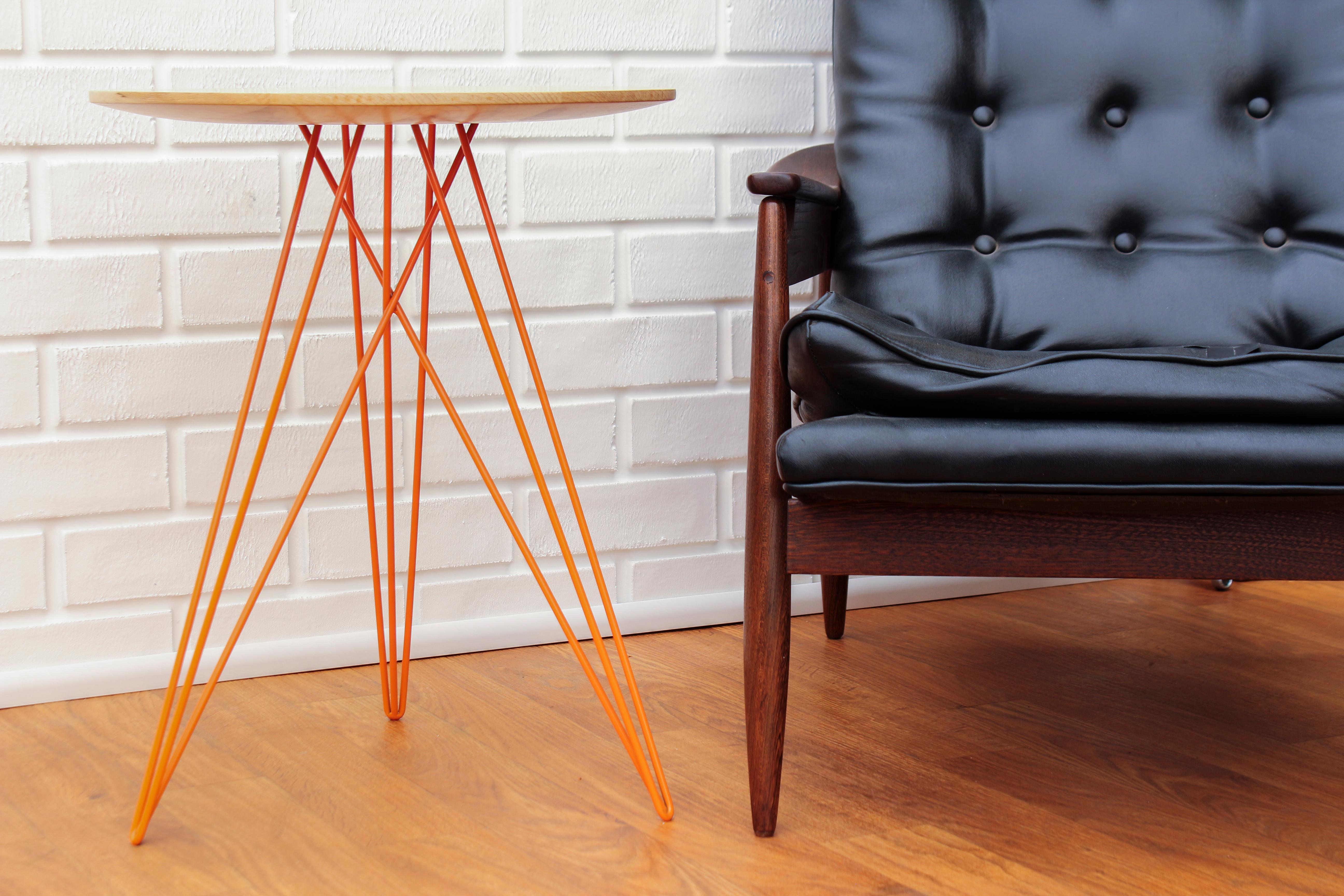 American Hudson Hairpin Side Table with Wood Inlay Maple Orange For Sale