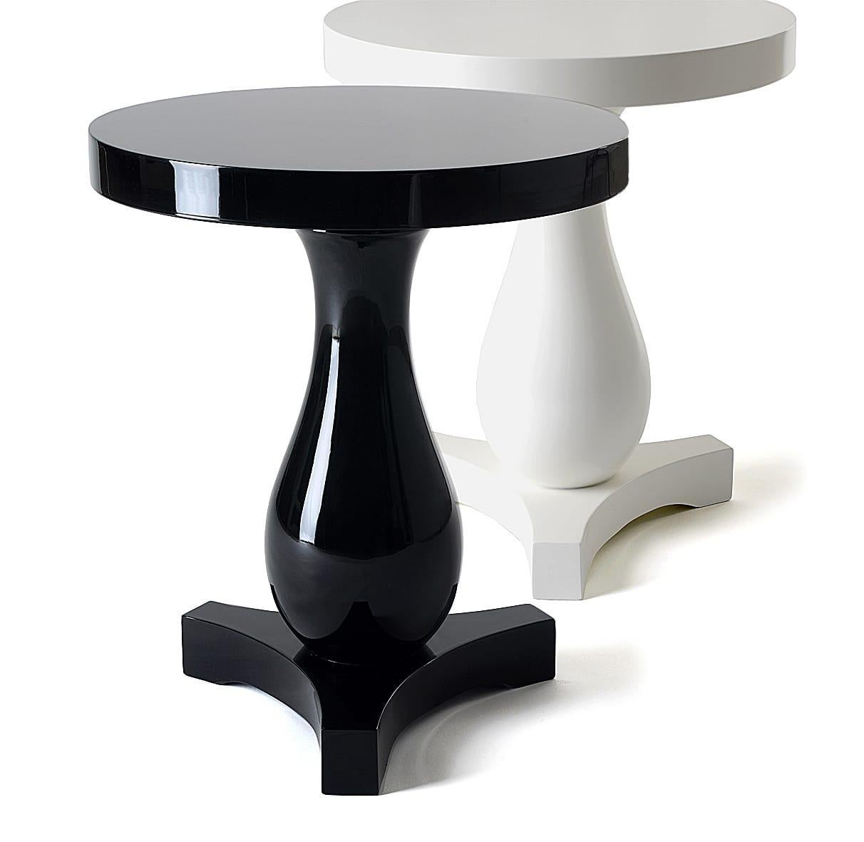 Hudson Side Table in Black Lacquered In New Condition For Sale In New York, NY