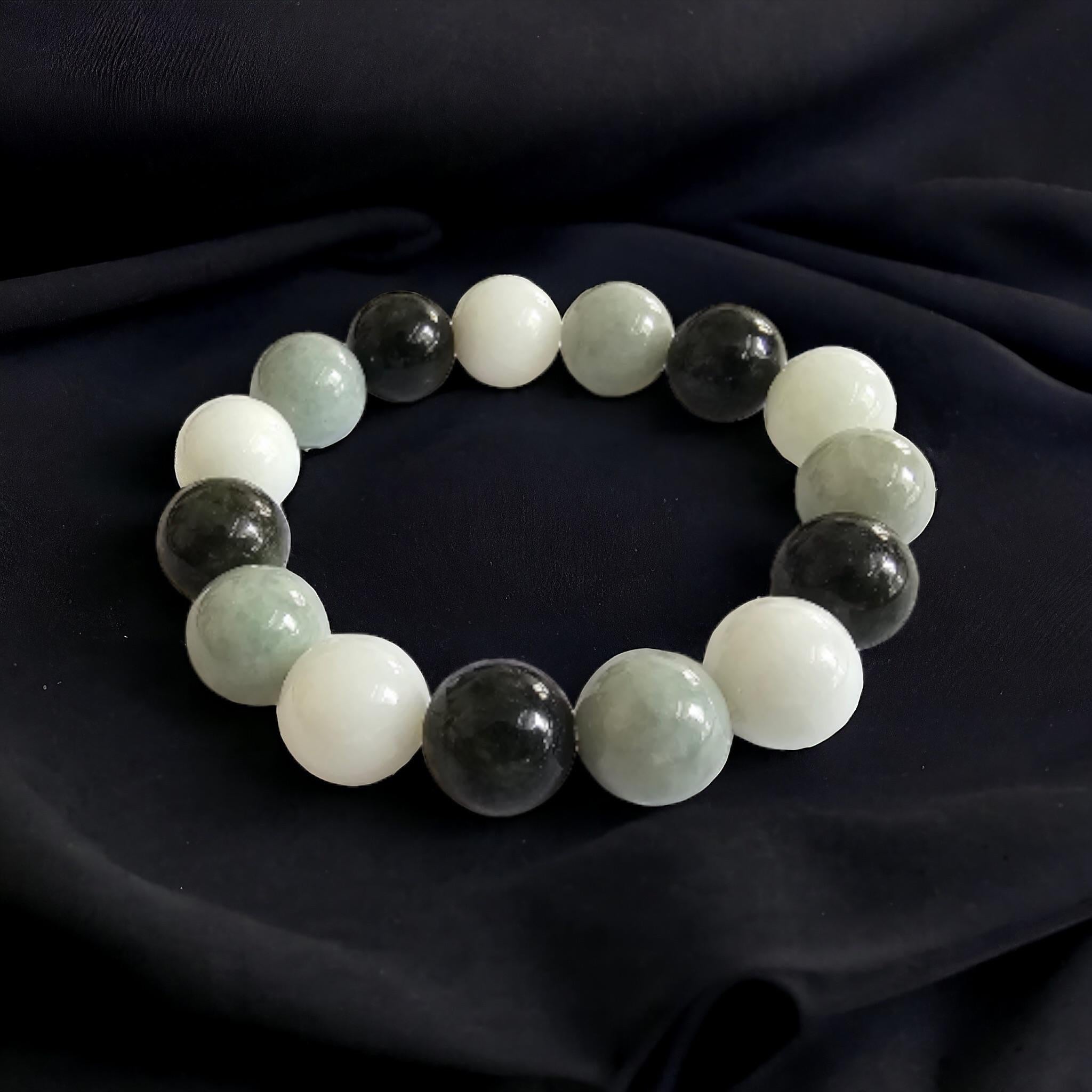 Hues of Green Burmese A-Jade Beaded Bracelet (12-12.5mm Each x 15 Beads) 04001 For Sale 5
