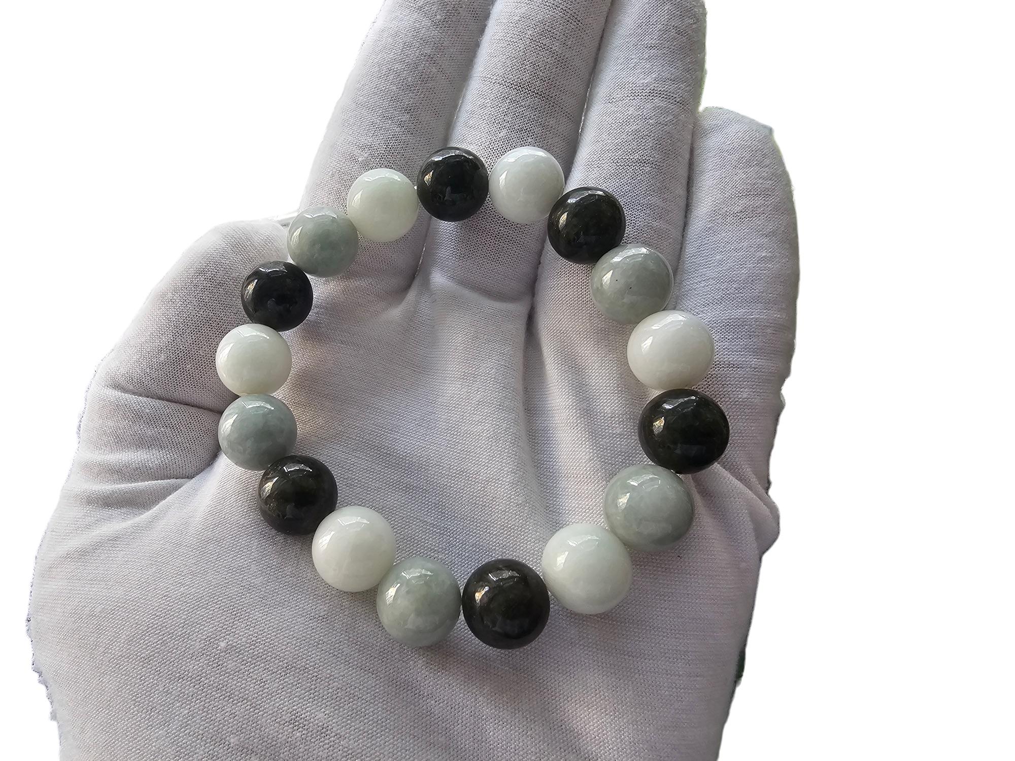 Hues of Green Burmese A-Jade Beaded Bracelet (12-12.5mm Each x 17 Beads) 04002 For Sale