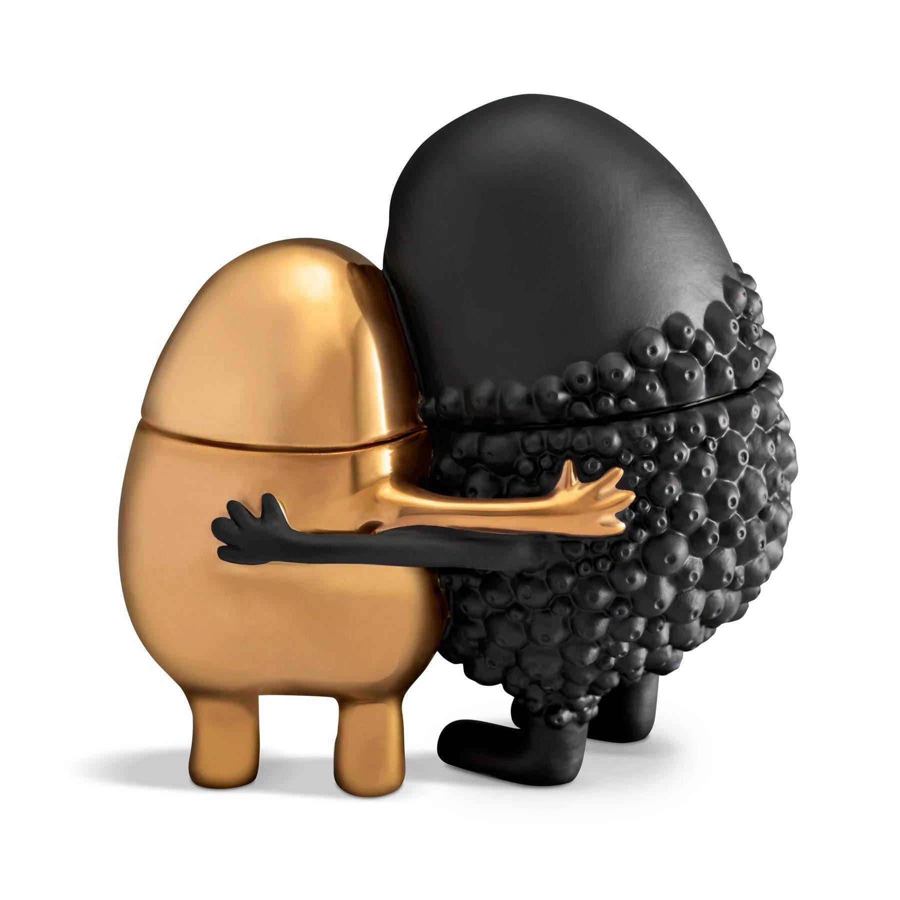 Contemporary Hug Black and Gold Box For Sale