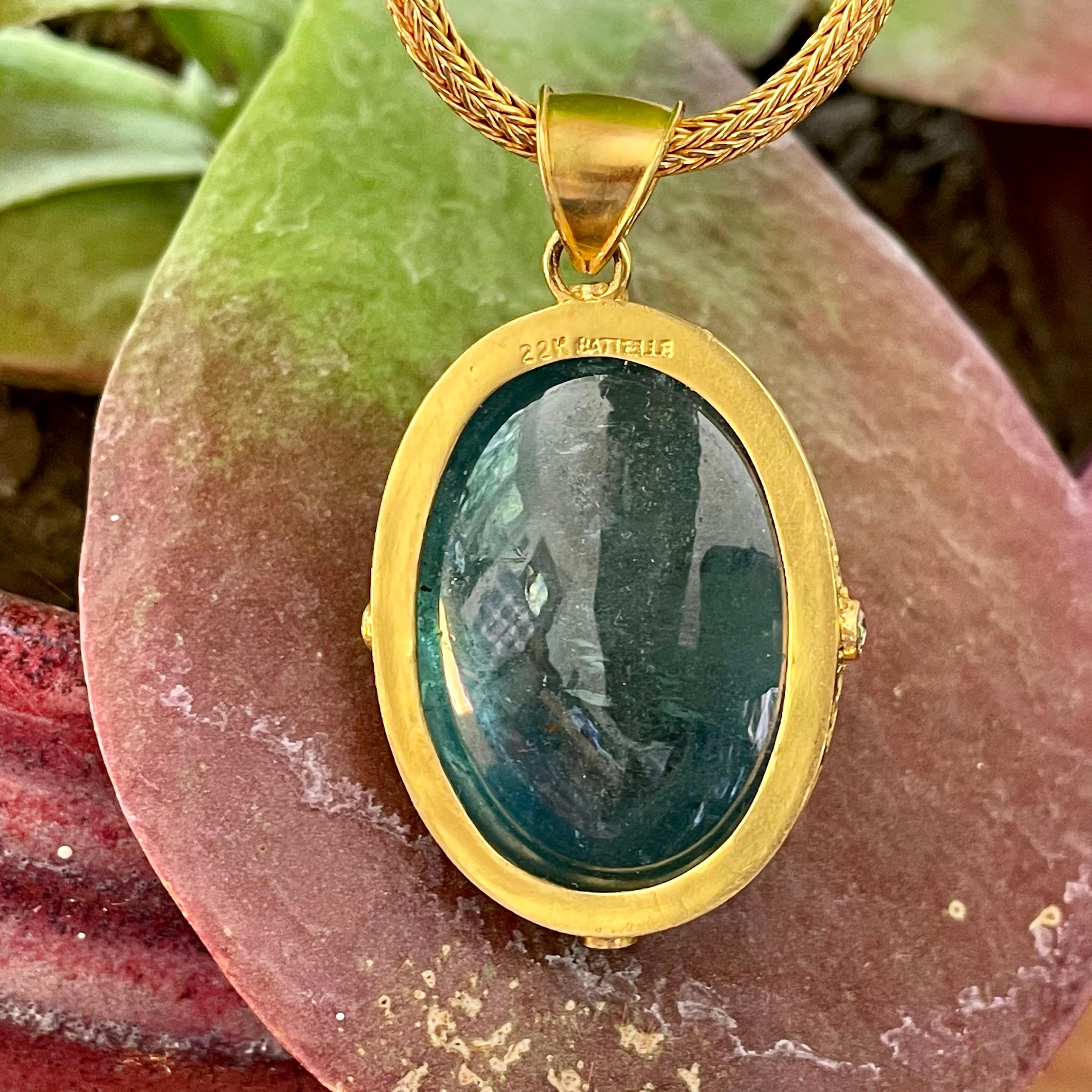 Huge 120.5 Carats Cabochon Aquamarine Diamonds 22k Gold Pendant For Sale 2