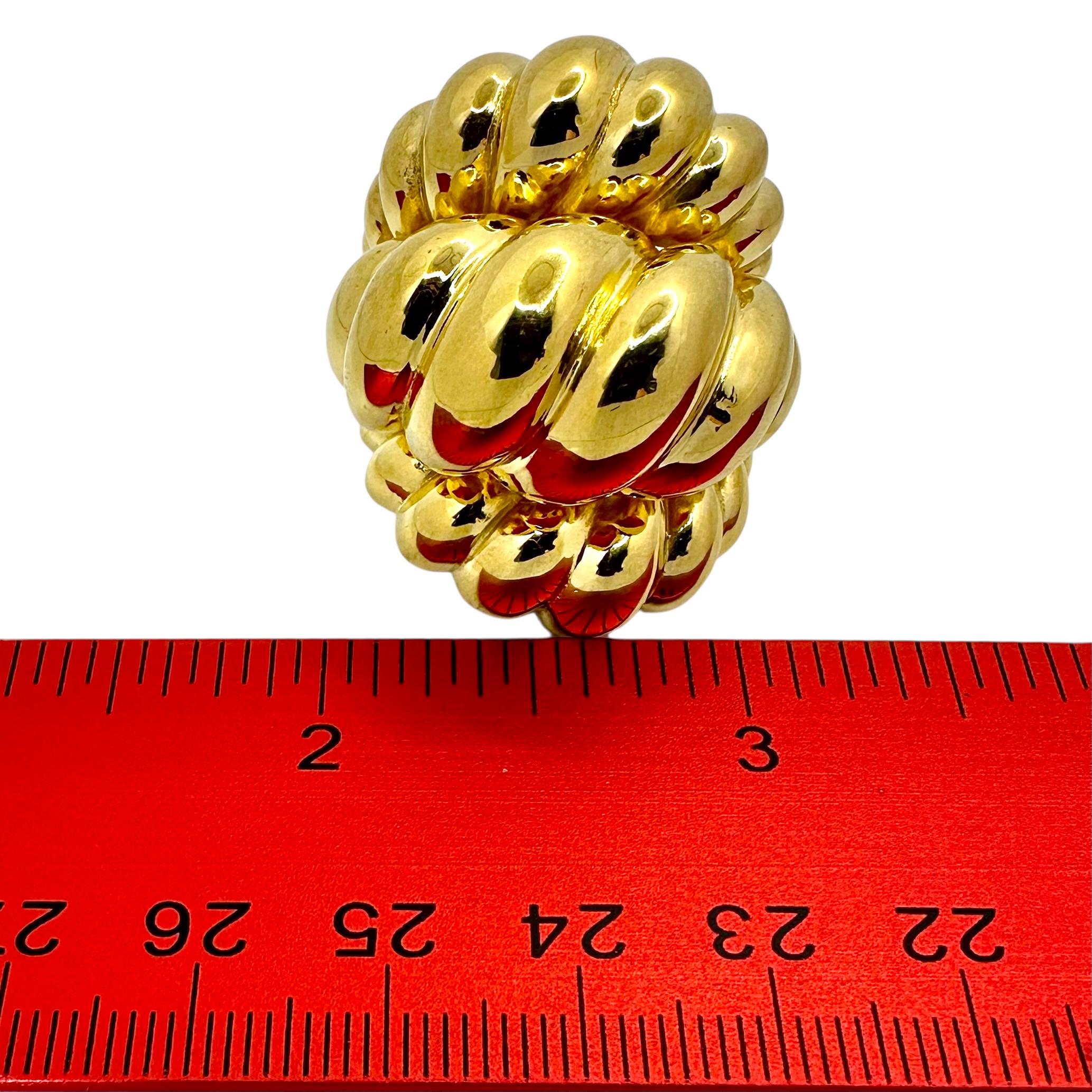 Enorme anello a cupola in oro giallo 14K con finitura lucida, a forma di corda ritorta in vendita 7