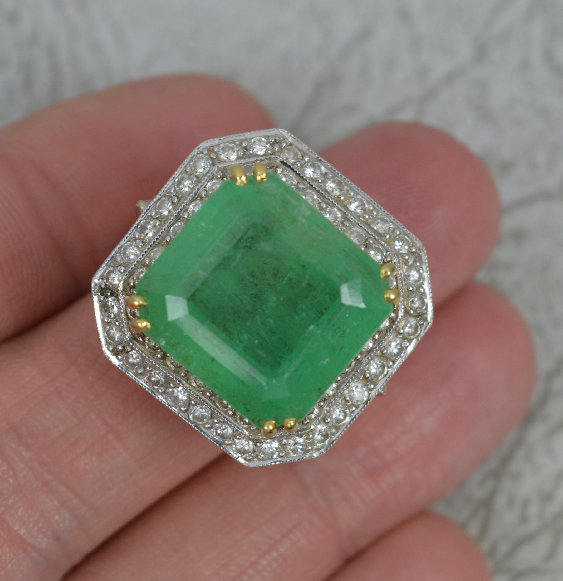 Princess Cut Huge 15 Carat Emerald and 1Carat Diamond 18 Carat Gold Cluster Cocktail Ring