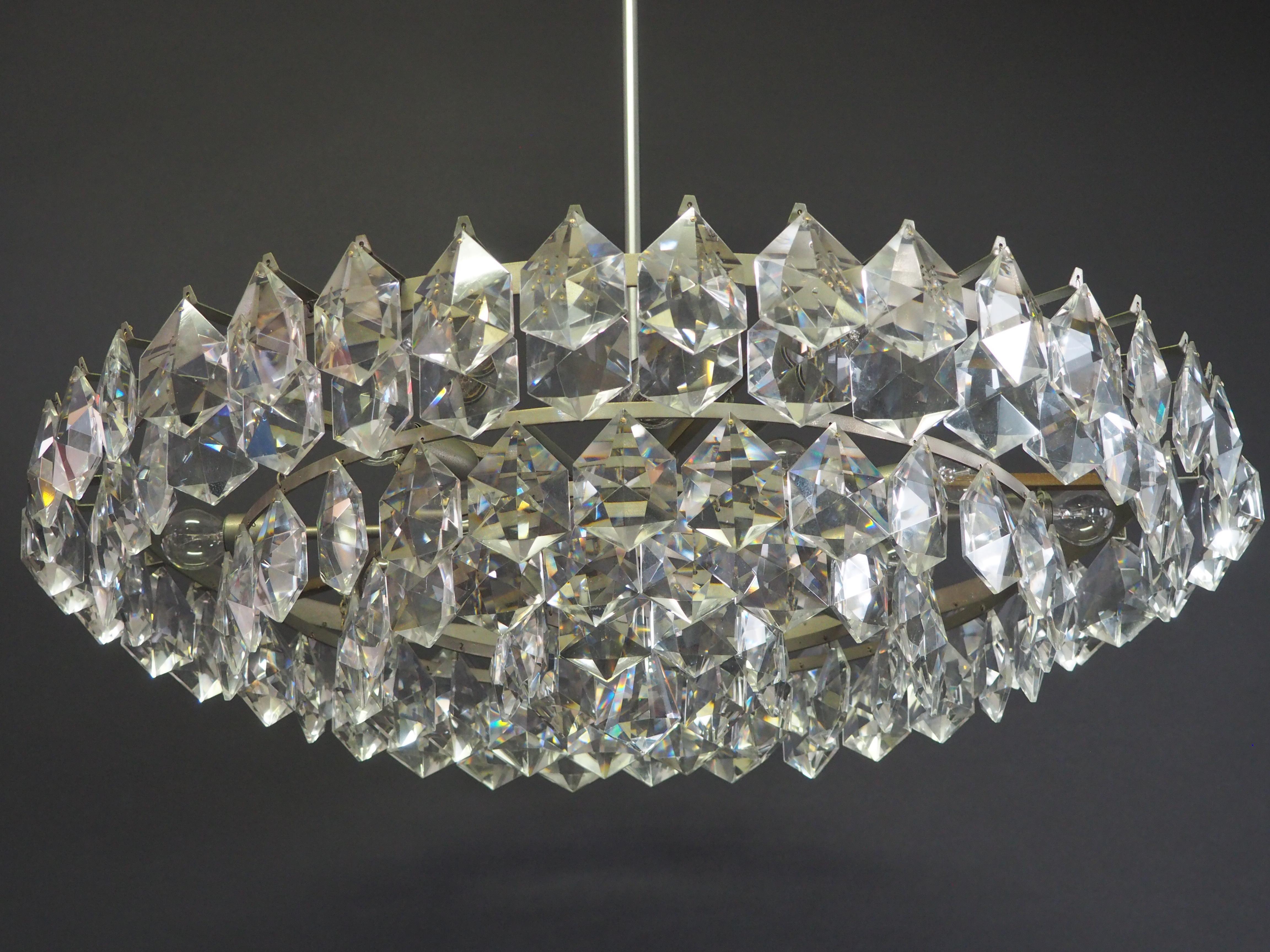 Austrian Huge 15-Light Crystal Chandelier by Bakalowits & Sons, Vienna, circa 1960s For Sale