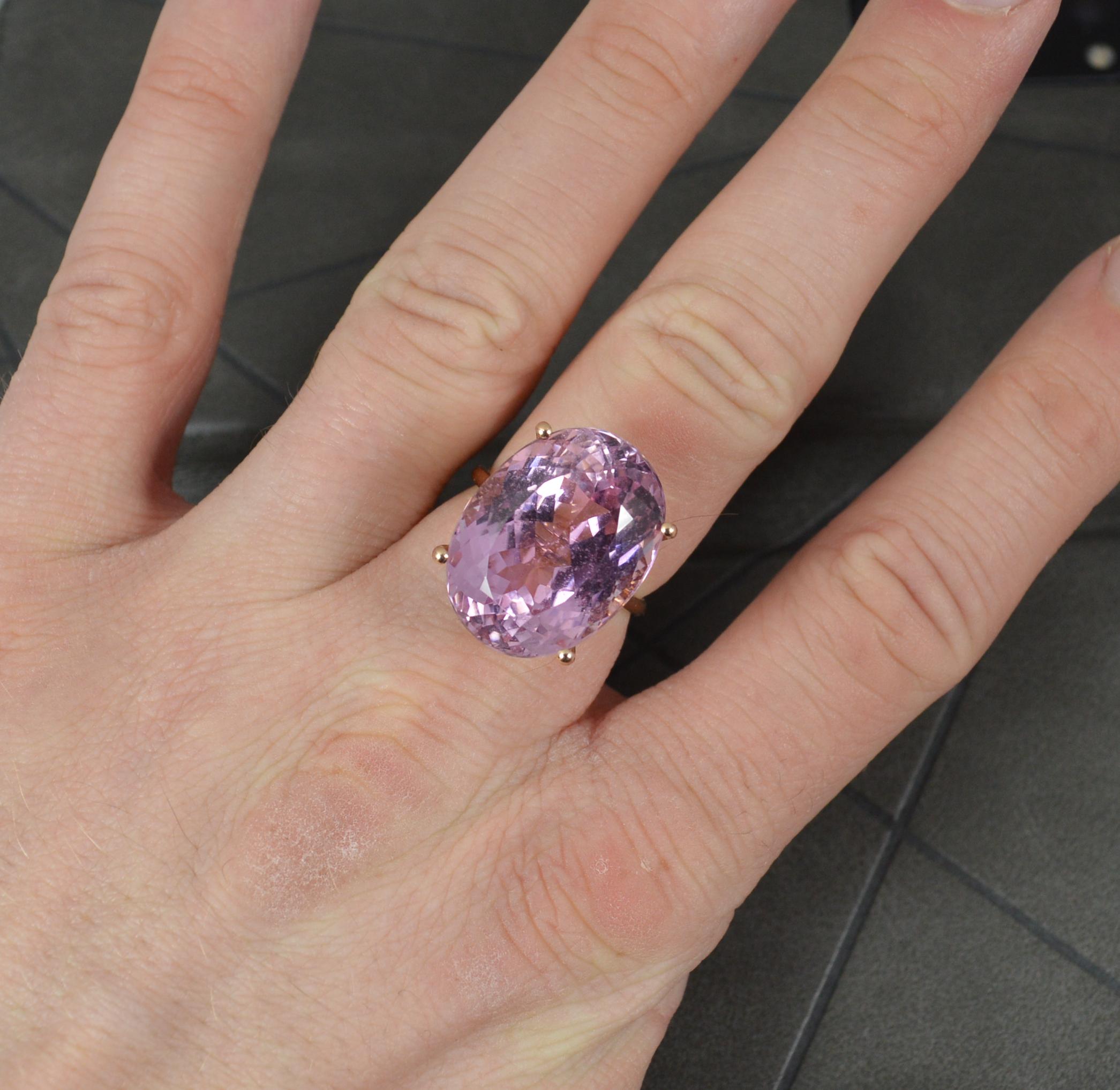 A superb statement ring.
Solid 14 carat rose  gold example.
15mm x 20mm oval cut kunzite. A superb colour. Four claw setting. Protruding 12mm off the finger.

CONDITION ; Very good. Clean shank. Well set stone, issue free. Great example. Issue free.