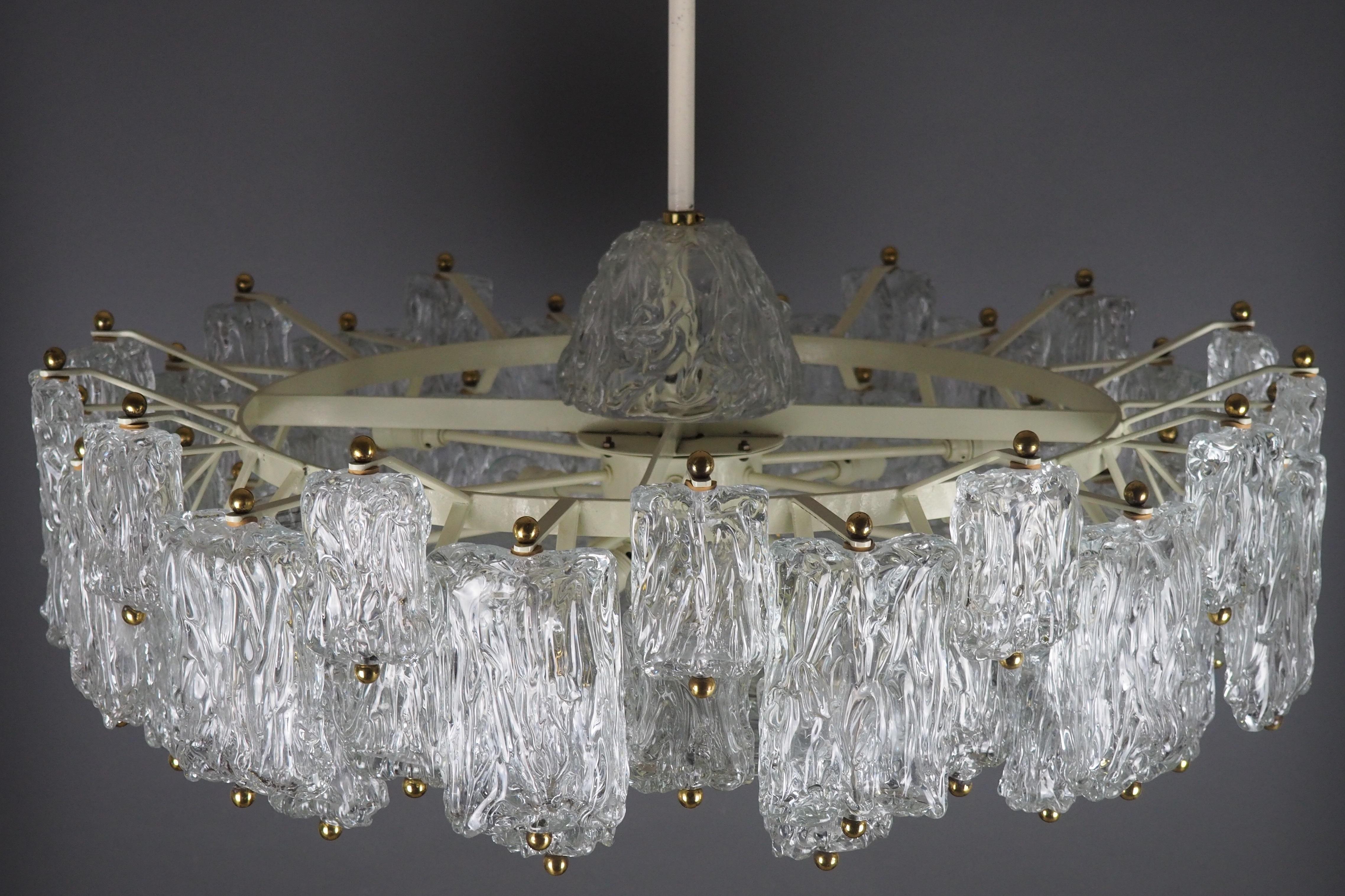 Huge 16-Light Chandelier by Aureliano Toso, Italy, circa 1960s 4