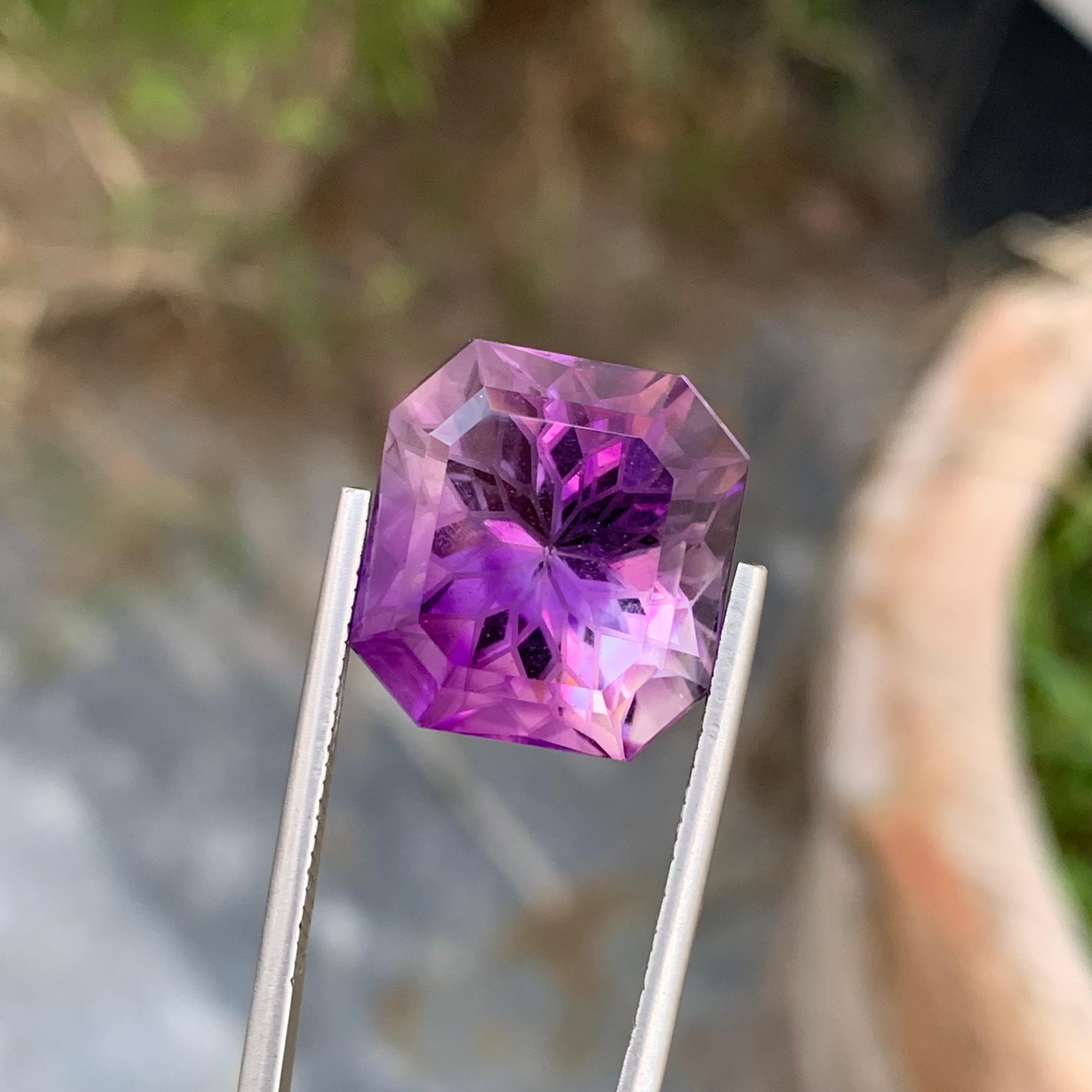 Arts and Crafts Huge 18.60 Carat Natural Loose Amethyst Flower Cut Gem For Necklace  For Sale