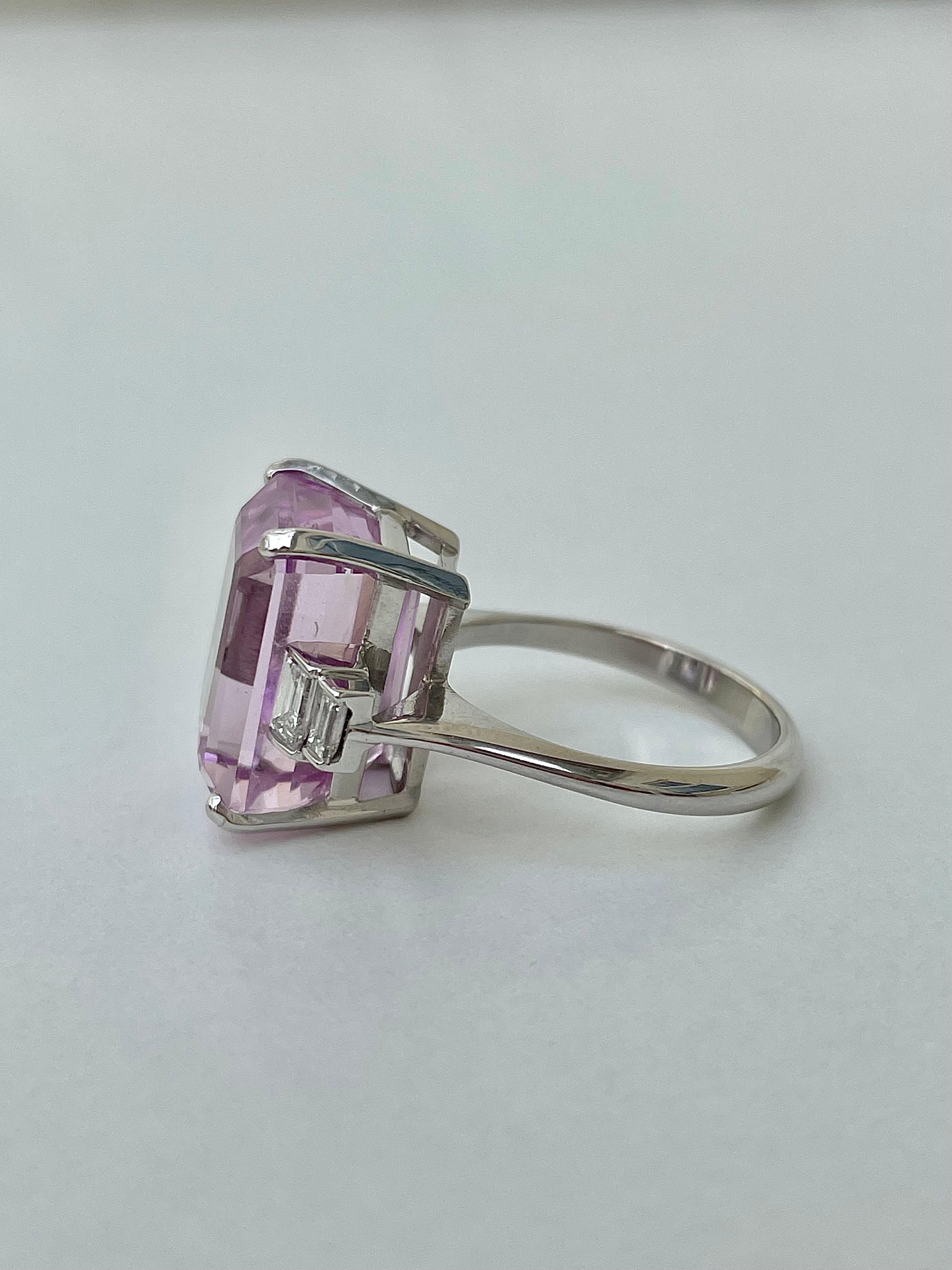 Huge 18ct White Gold Pink Kunsite and Diamond Cocktail Ring

the most incredible pink kunsite ring, she’s truly exquisite and sits so perfectly

The item comes without the box in the photos but will be presented in a gembank1973 gift