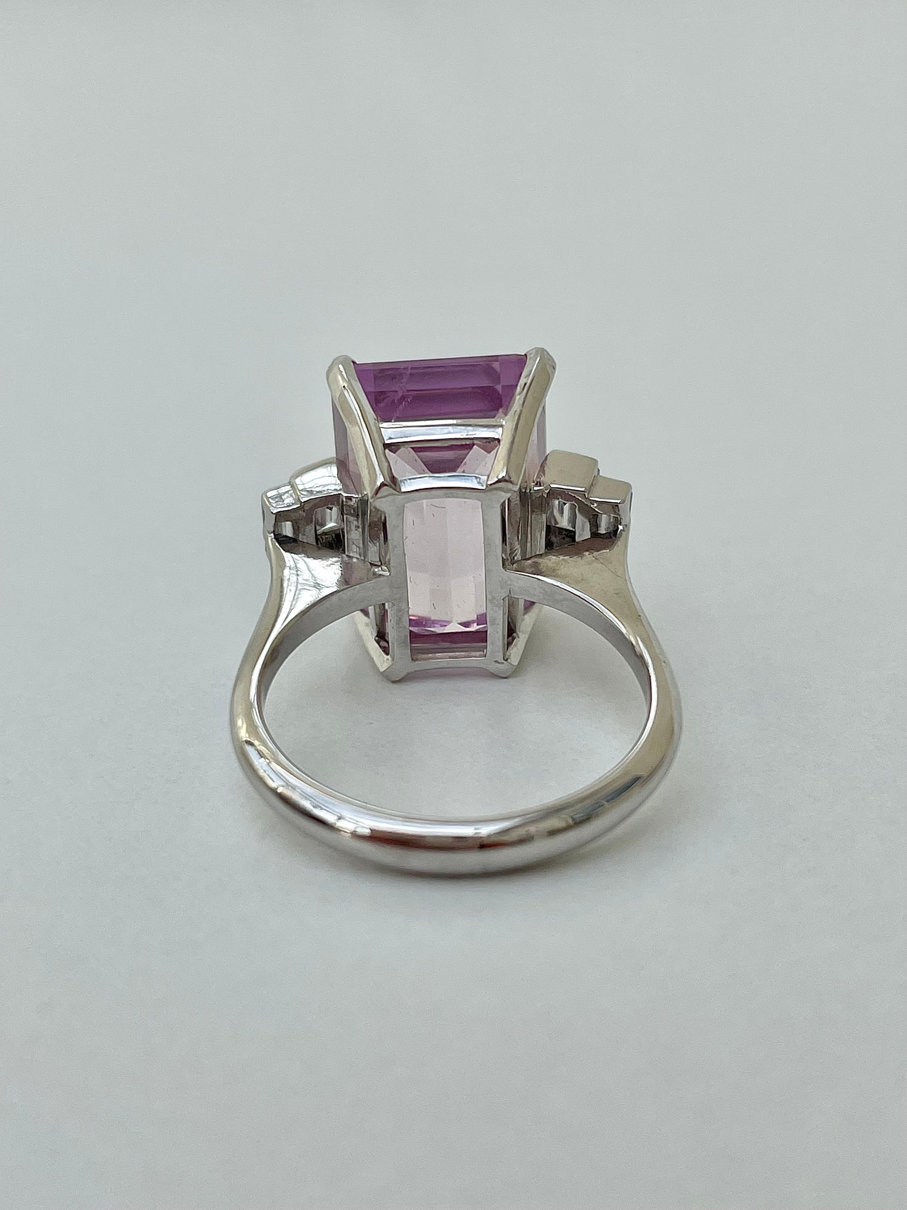 Art Deco Huge 18ct White Gold Pink Kunsite and Diamond Cocktail Ring For Sale