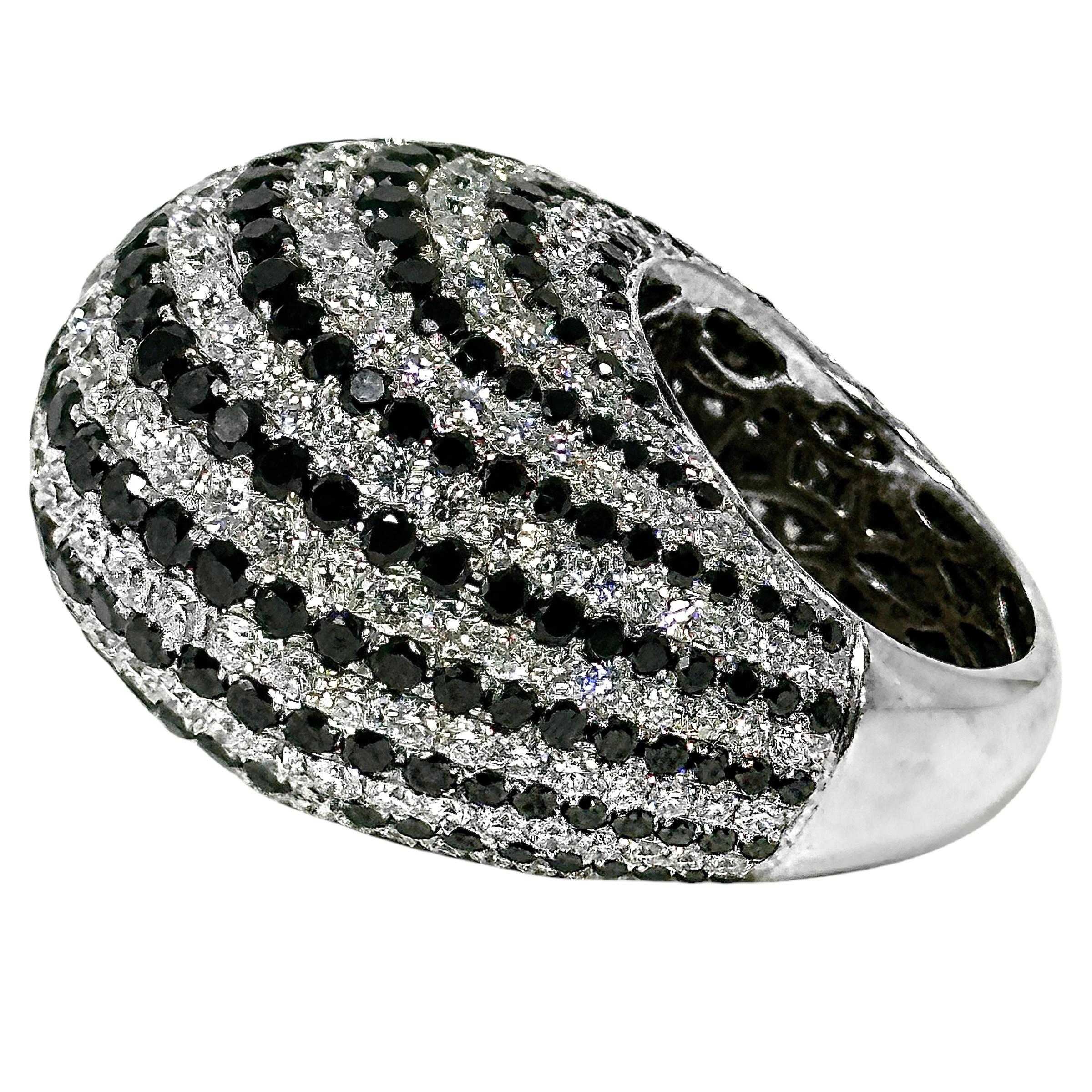 Brilliant Cut Huge 18K White Gold Dome Ring with apprx. 17cts of Black & White Diamond Stripes For Sale