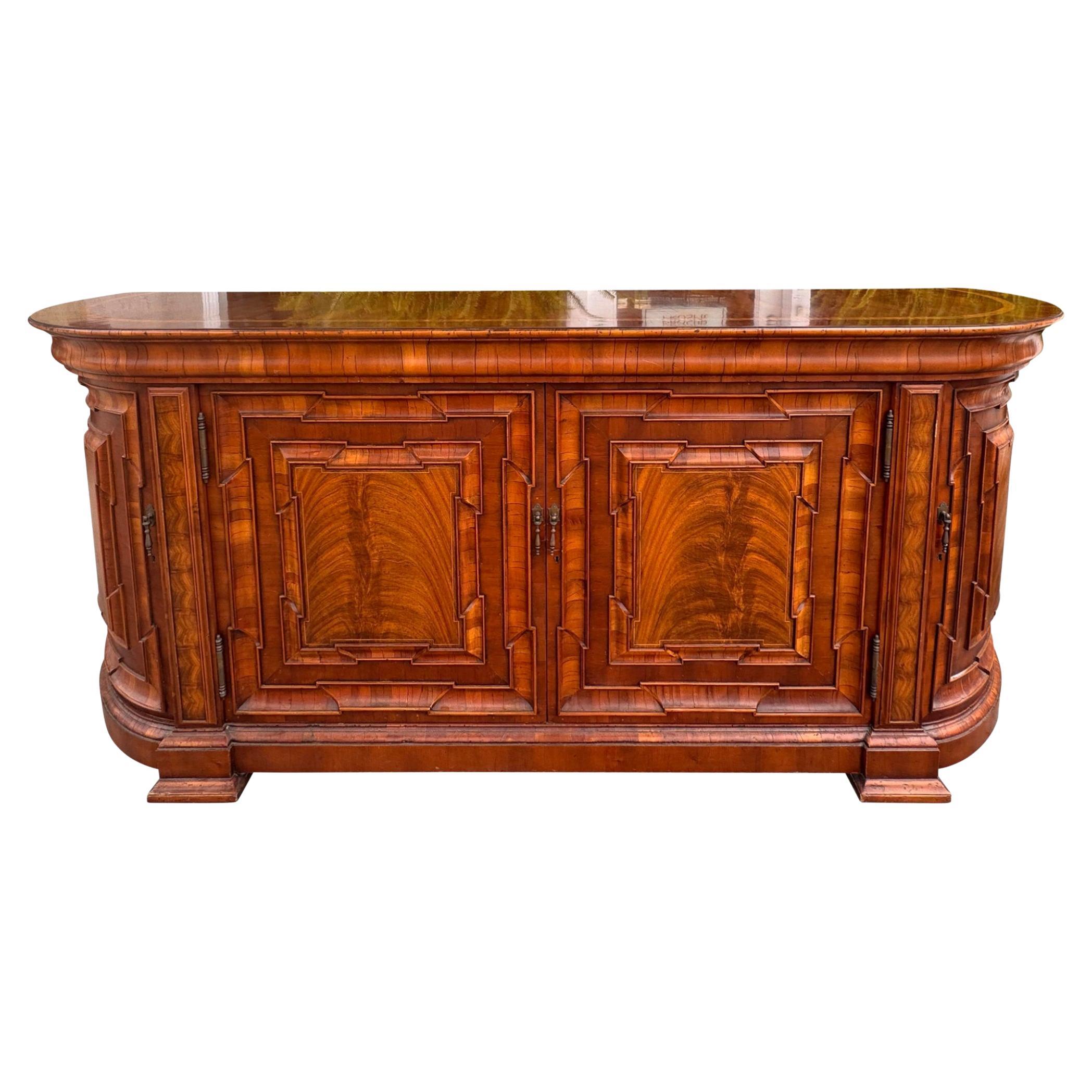 Grande crédence Alfonso Marina Ebanista de style 18ème siècle San Migel en vente