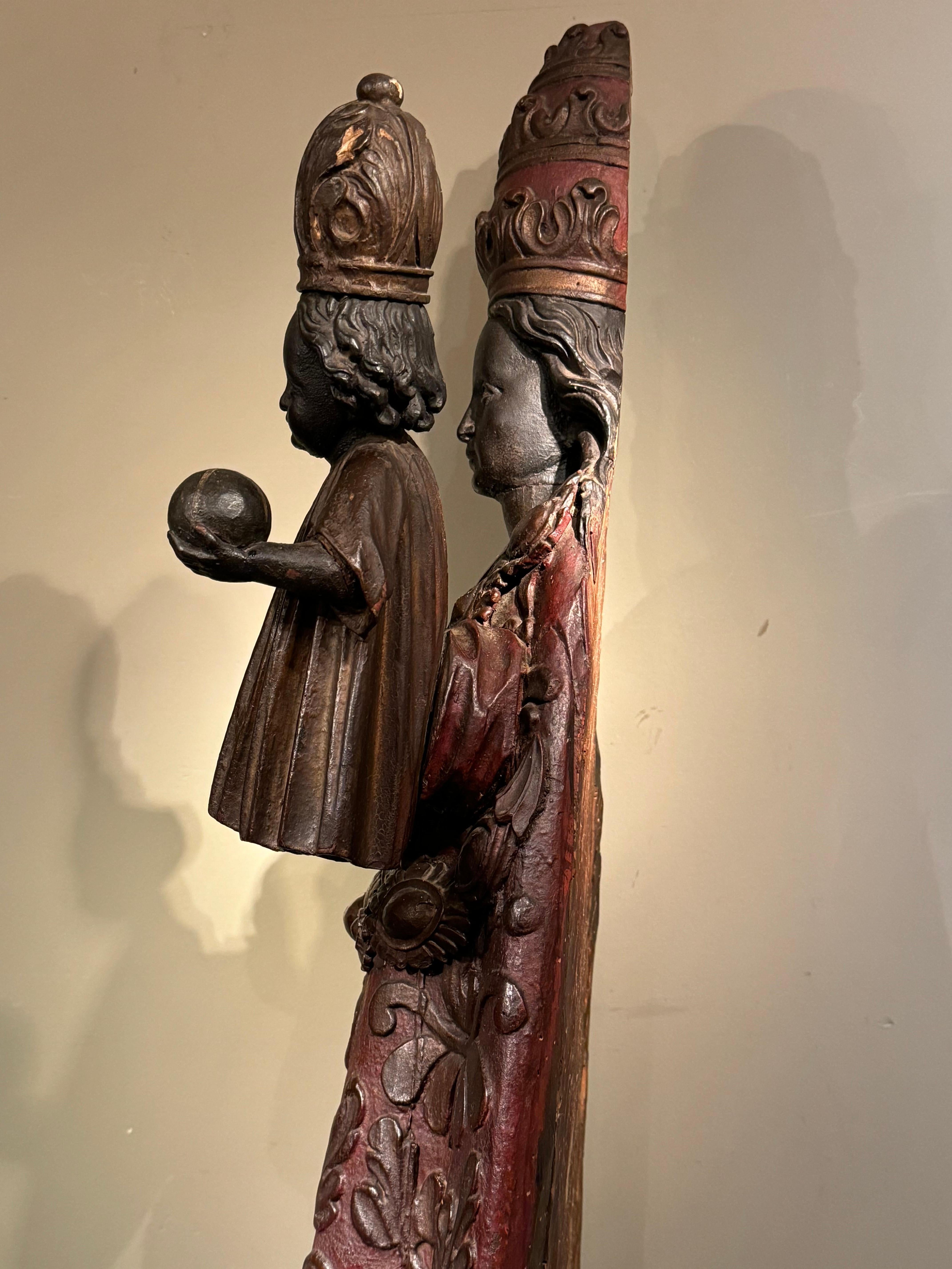 Huge 18th century black Virgin with the Child, Rousillon , France  or Spain 3