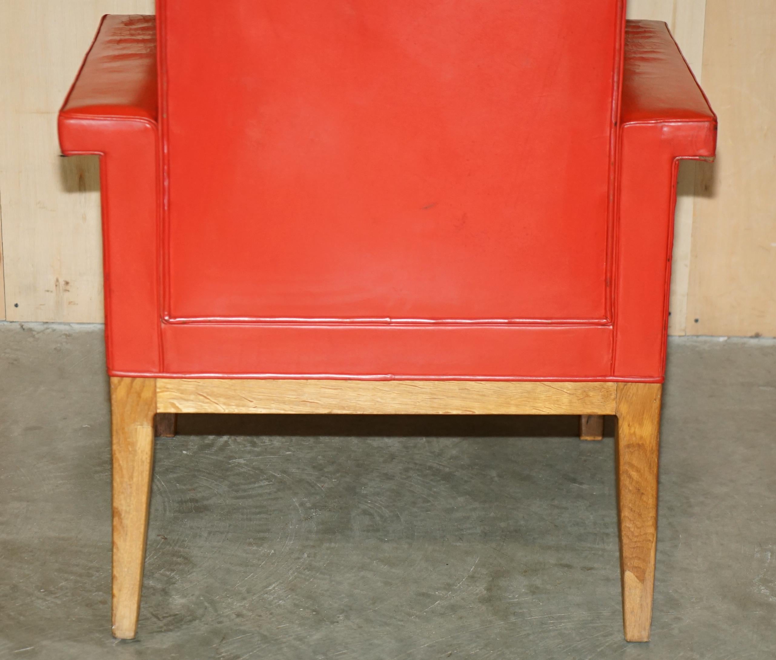 HUGE 1968 QUEEN ELIZABETH II HIGH BACK SESSIONS HOUSE JUDGES LEATHER ARMCHAiR 7