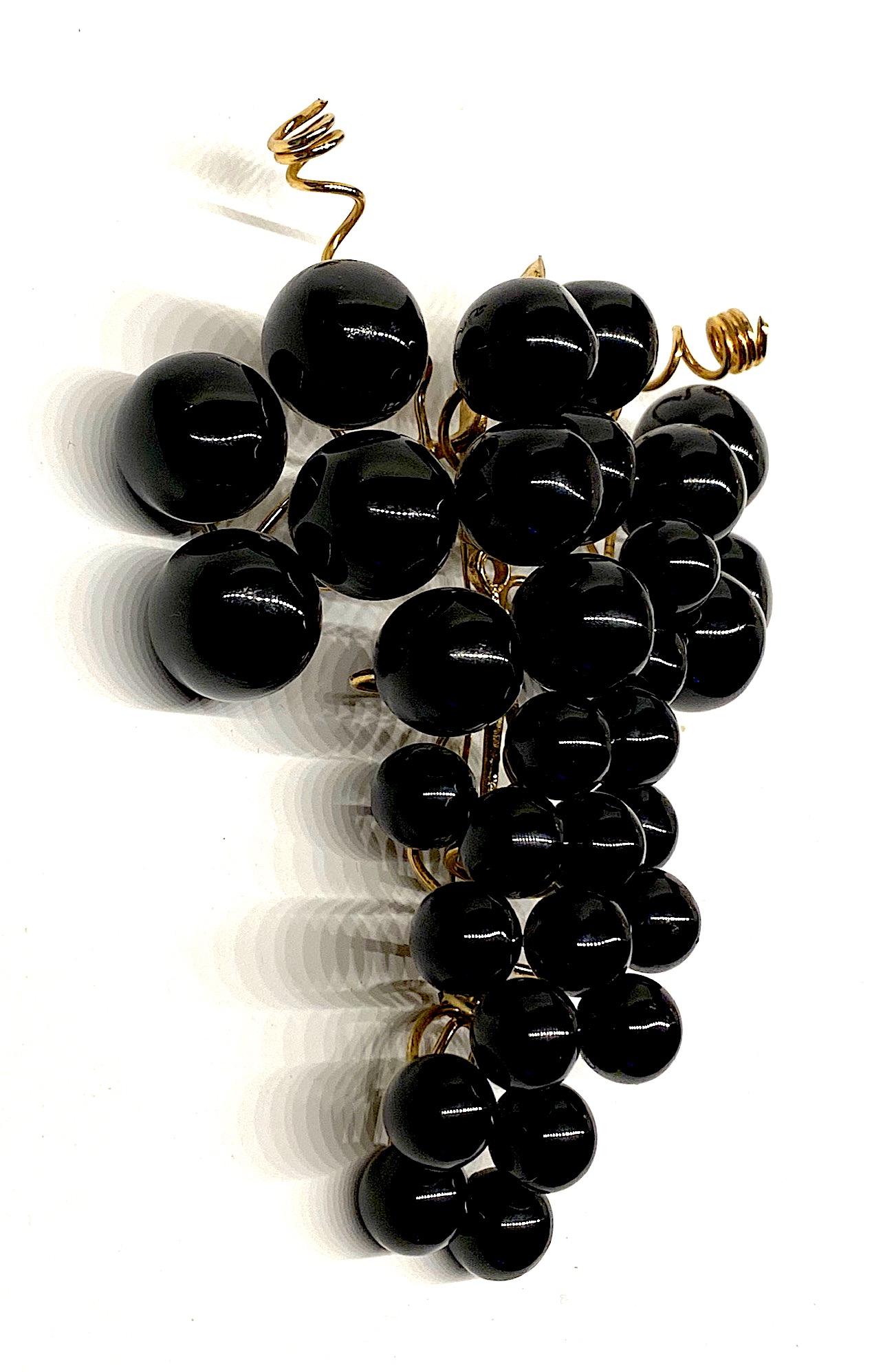 Huge 1980s Black Grape Bunch Brooch 7