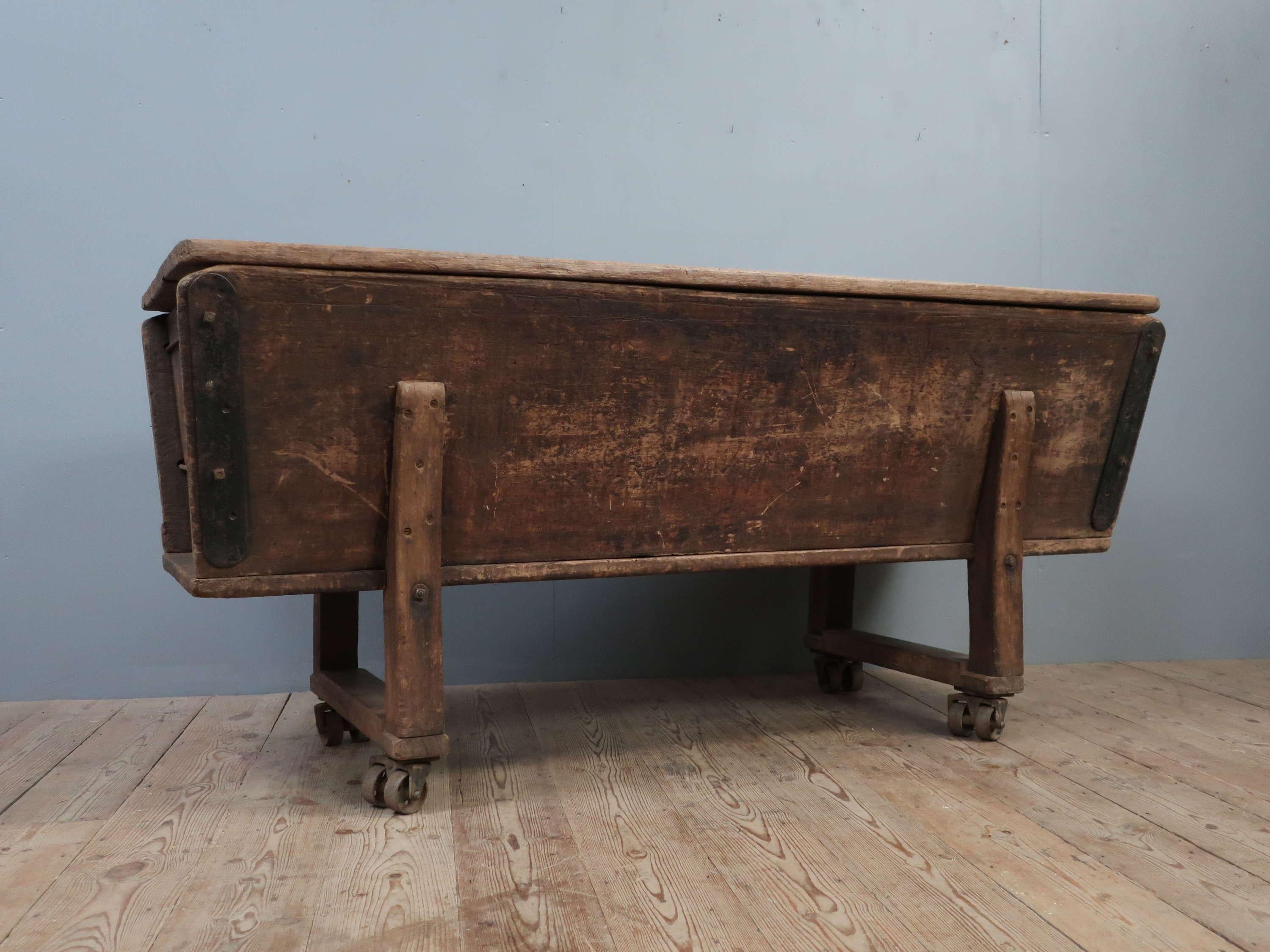 Huge 19th Century Bakers Prooving Table c1860 For Sale 1